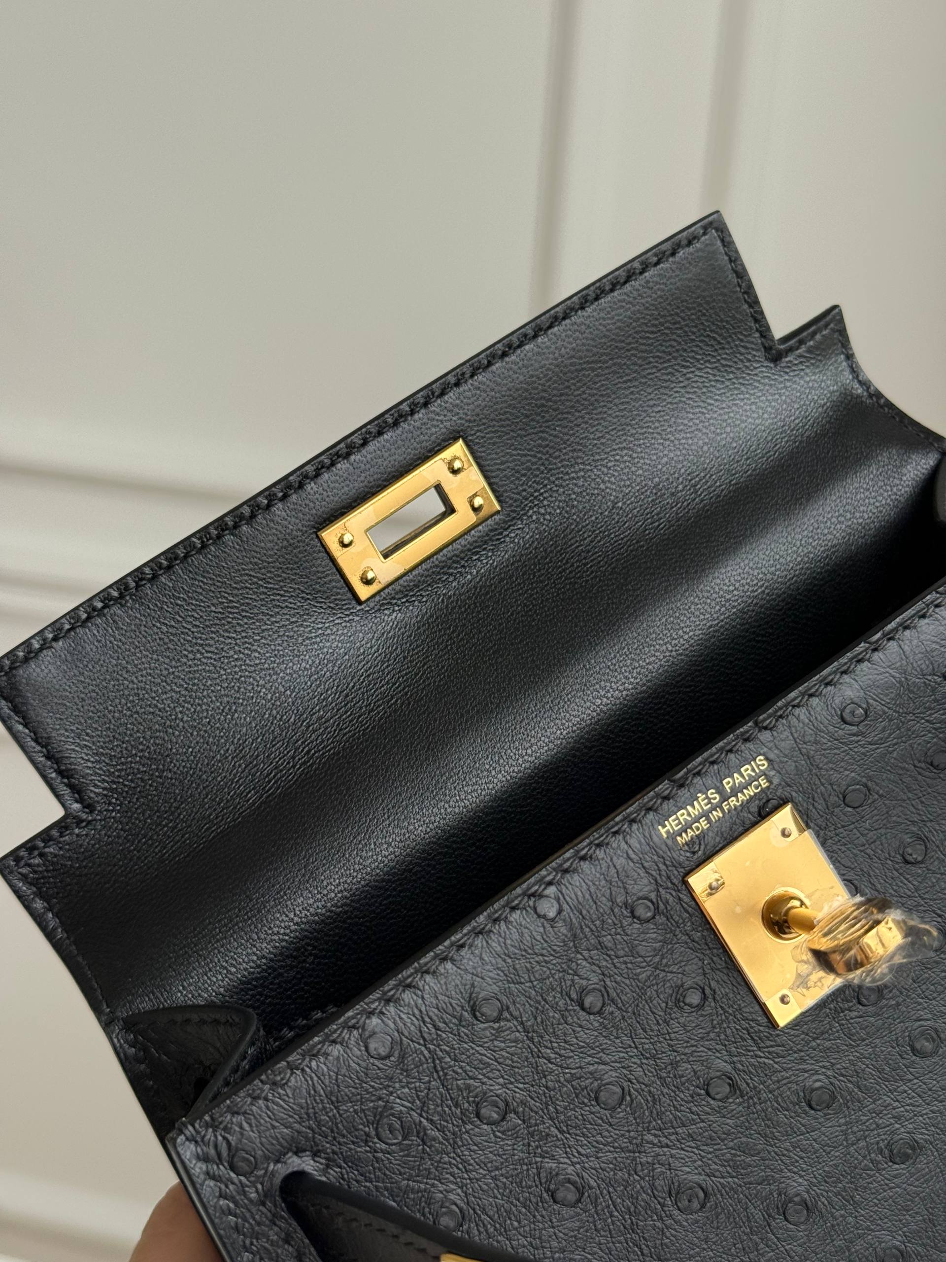 Mini Kelly 2 Ostrich Black Gold Hardware