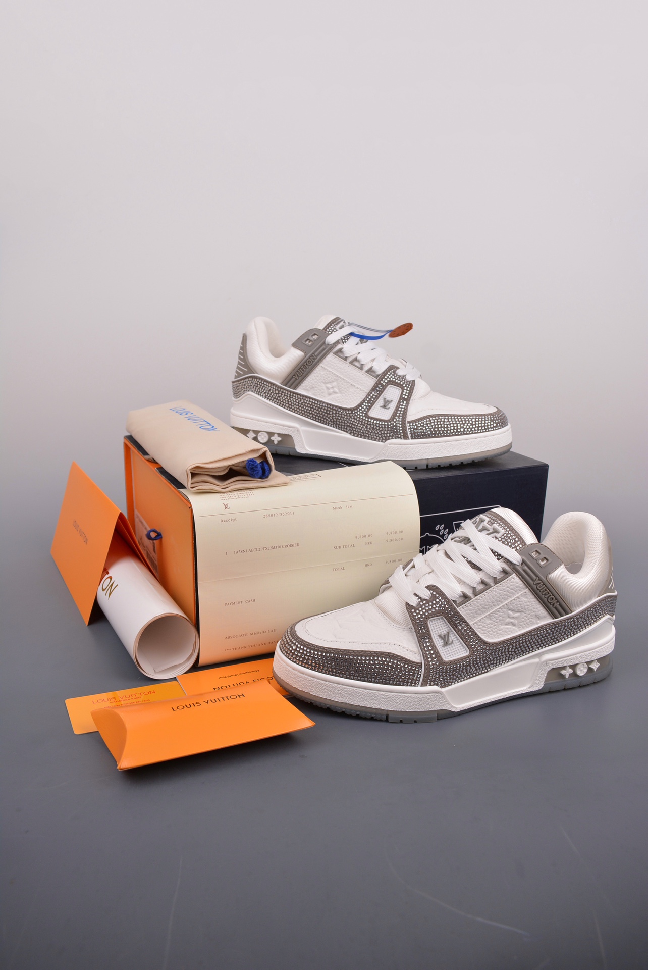 LV Trainer Sneakers High Quality