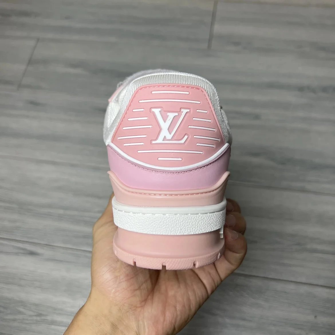 LV Trainer Shoes Light Pink Color