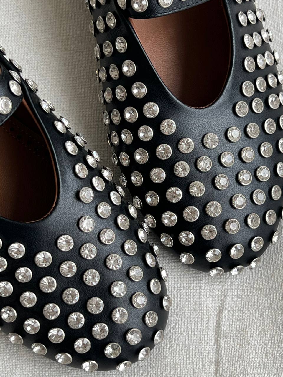 Black Full-stud Round Toe Single Strap Mary Jane Flat Shoes