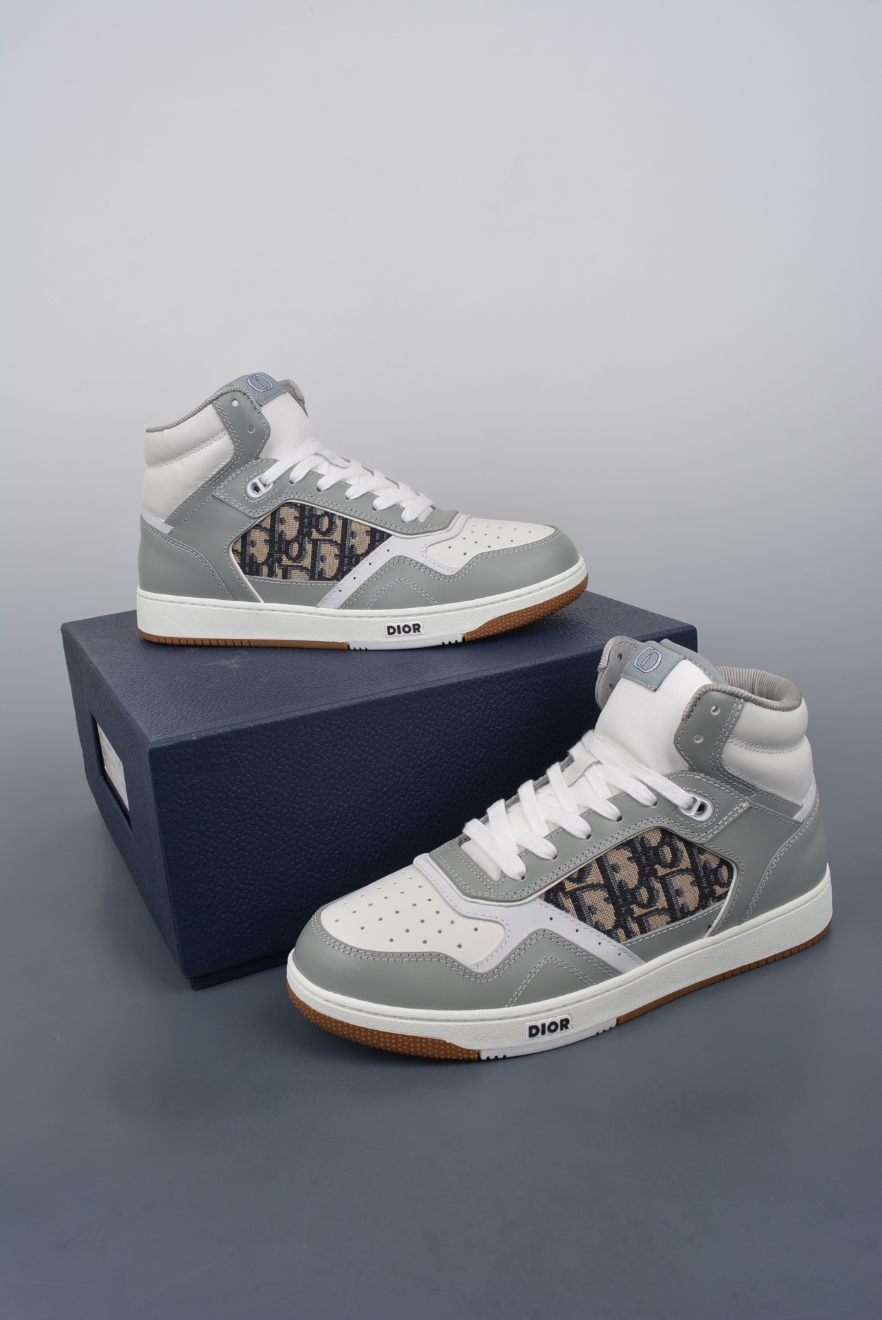 Dior B27 Sneakers High-Top Gray (AAA High Quality Version)