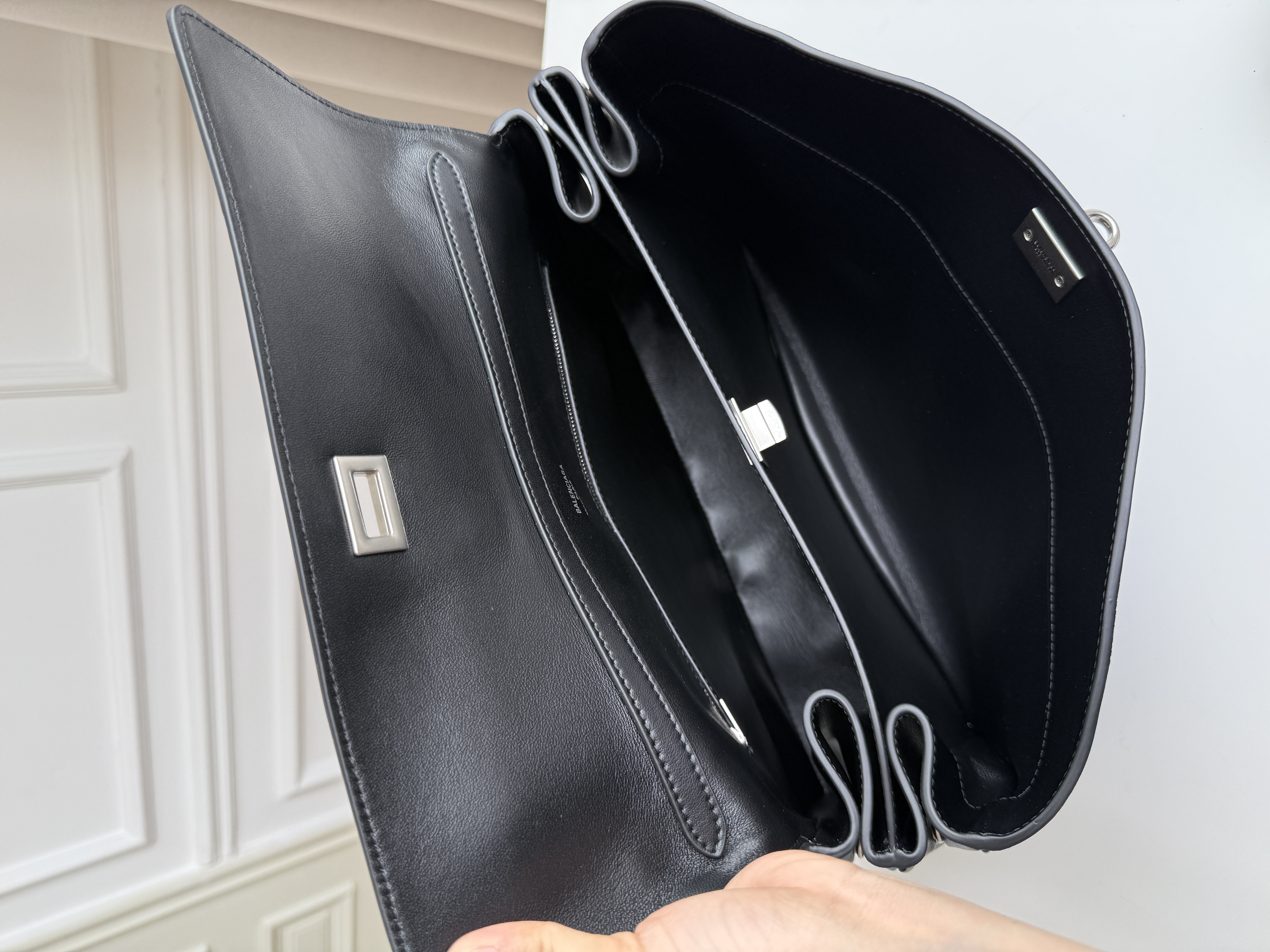 Balenciaga Rodeo Medium Handbag