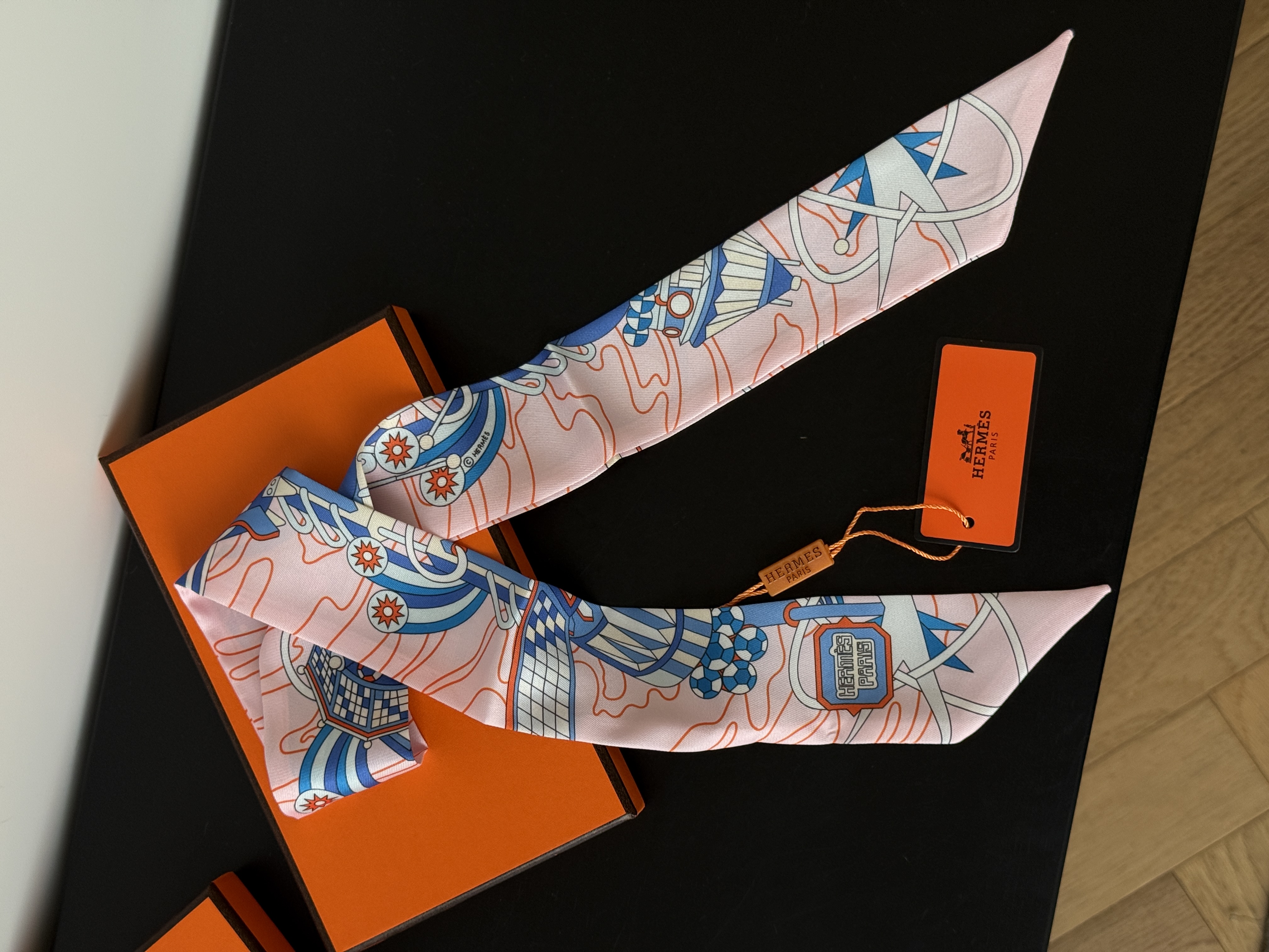 Small Ribbon