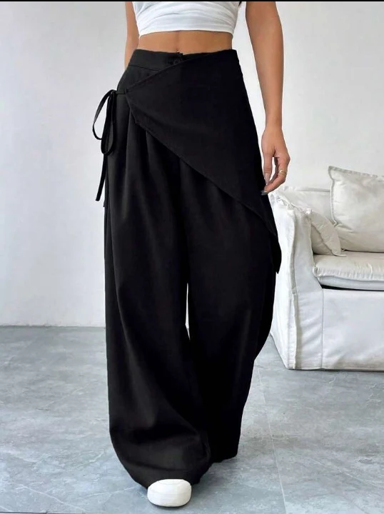 Pantalon Large à Design Asymétrique 