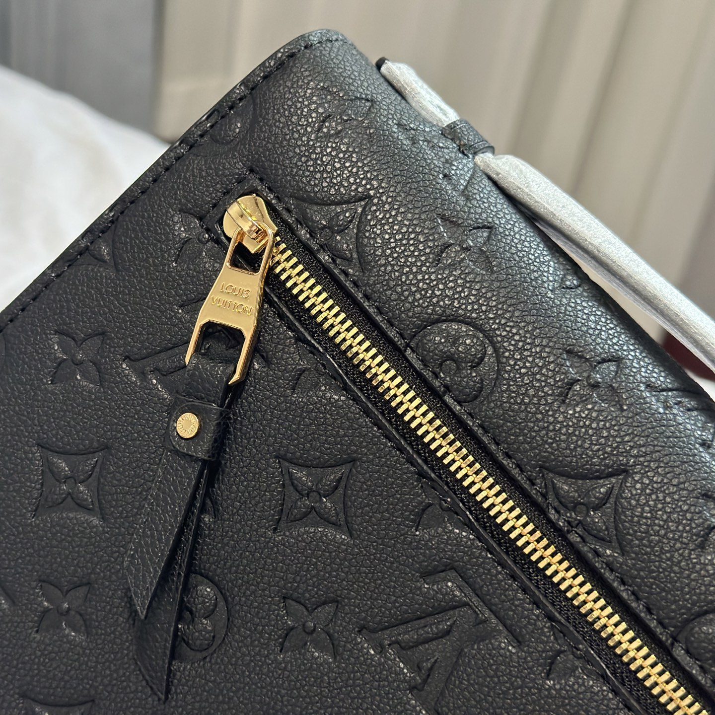 POCHETTE METIS EAST WEST BLACK 21X6X13CM