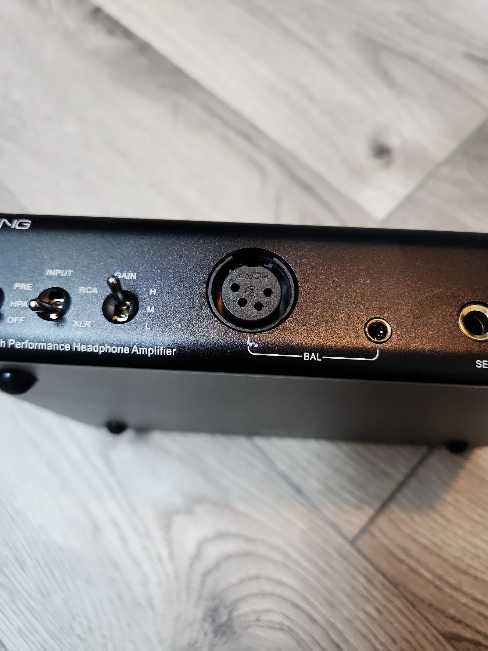 TOPPING A90 Headphone Amplifier OV5GD