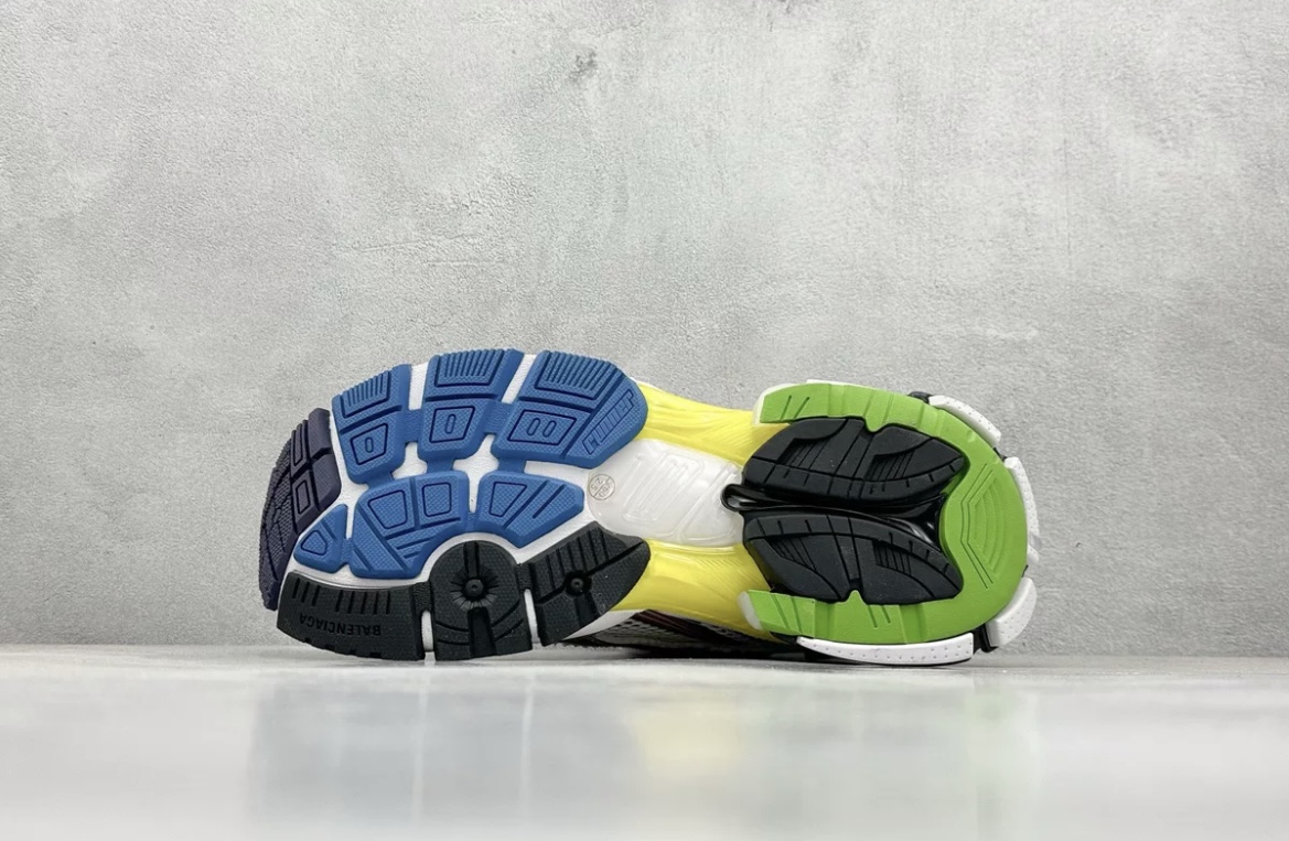 Balenciaga Runner fruit color