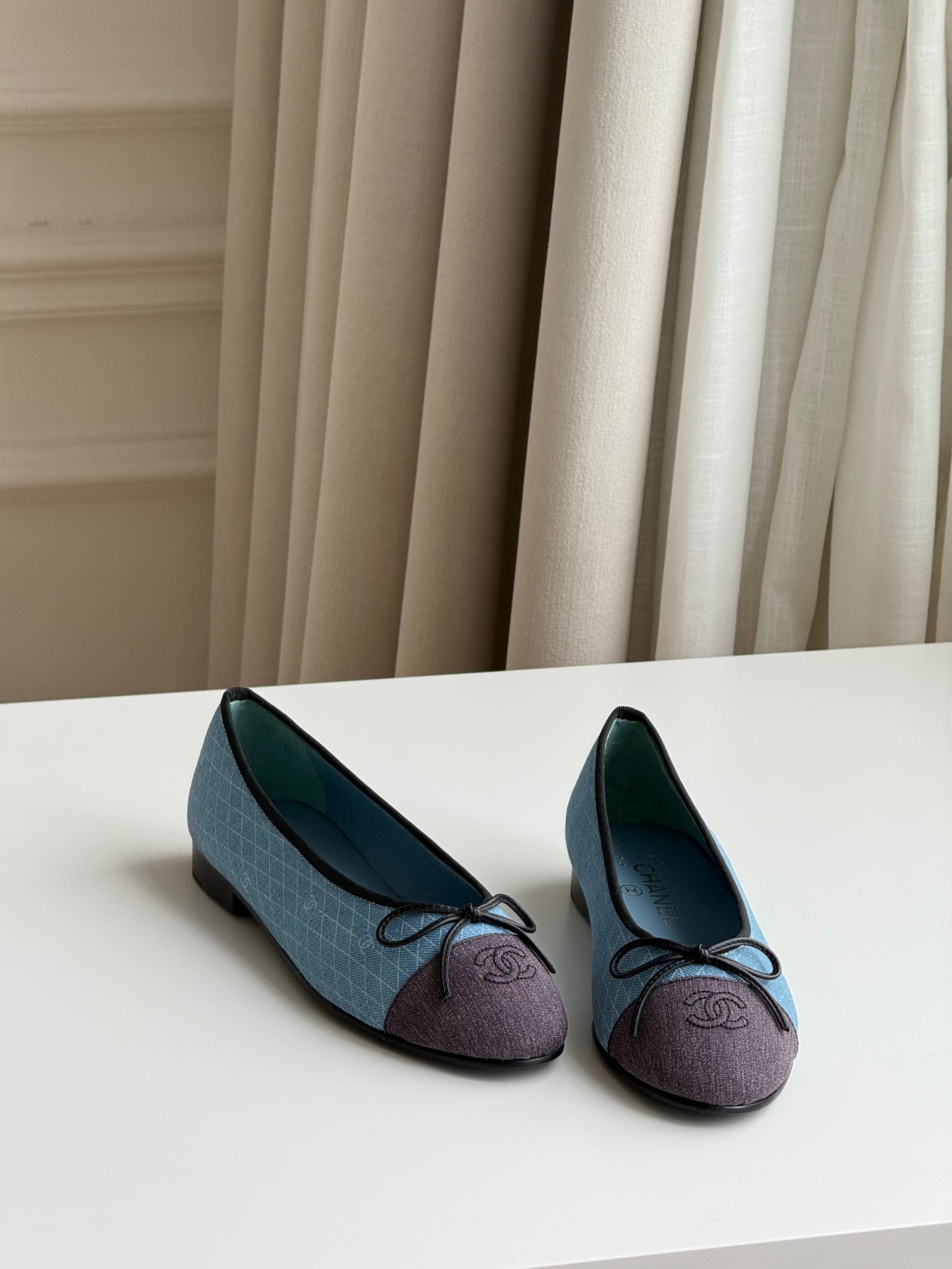 CHANEL Classic Quilted CC Embroidered Cap-Toe Ballet Flats (Blue & Grey)