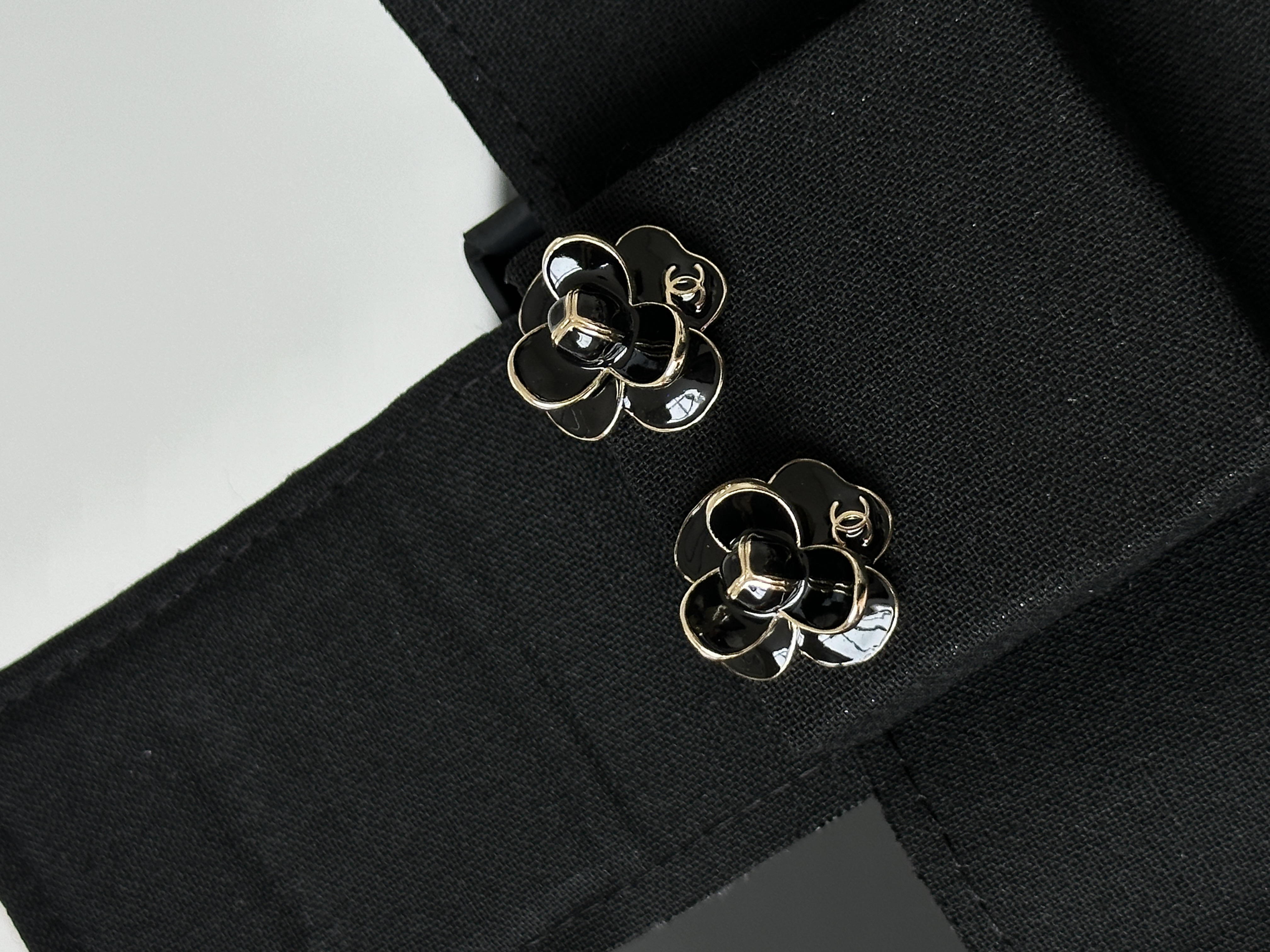 CHANEL Black Enamel Camellia CC Logo Stud Earrings