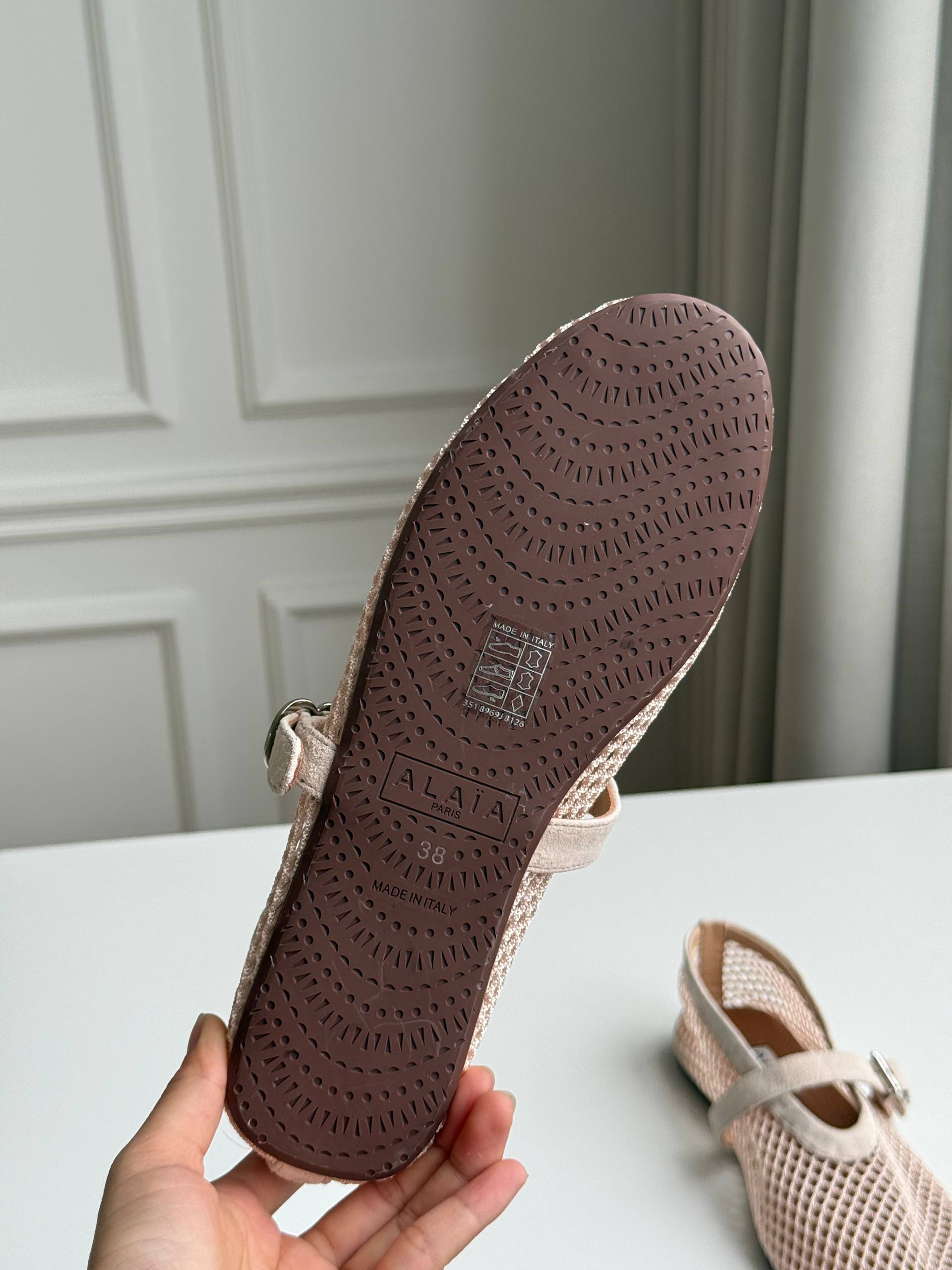 Mesh Hollow-out Mary Jane Ballet Flats
