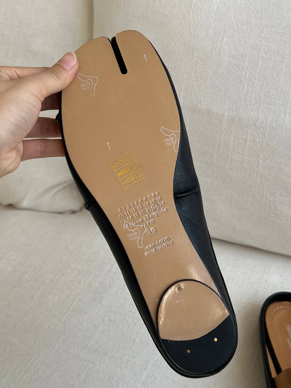 Maison Margiela Black Lambskin Tabi Split-Toe Mary Jane Mules