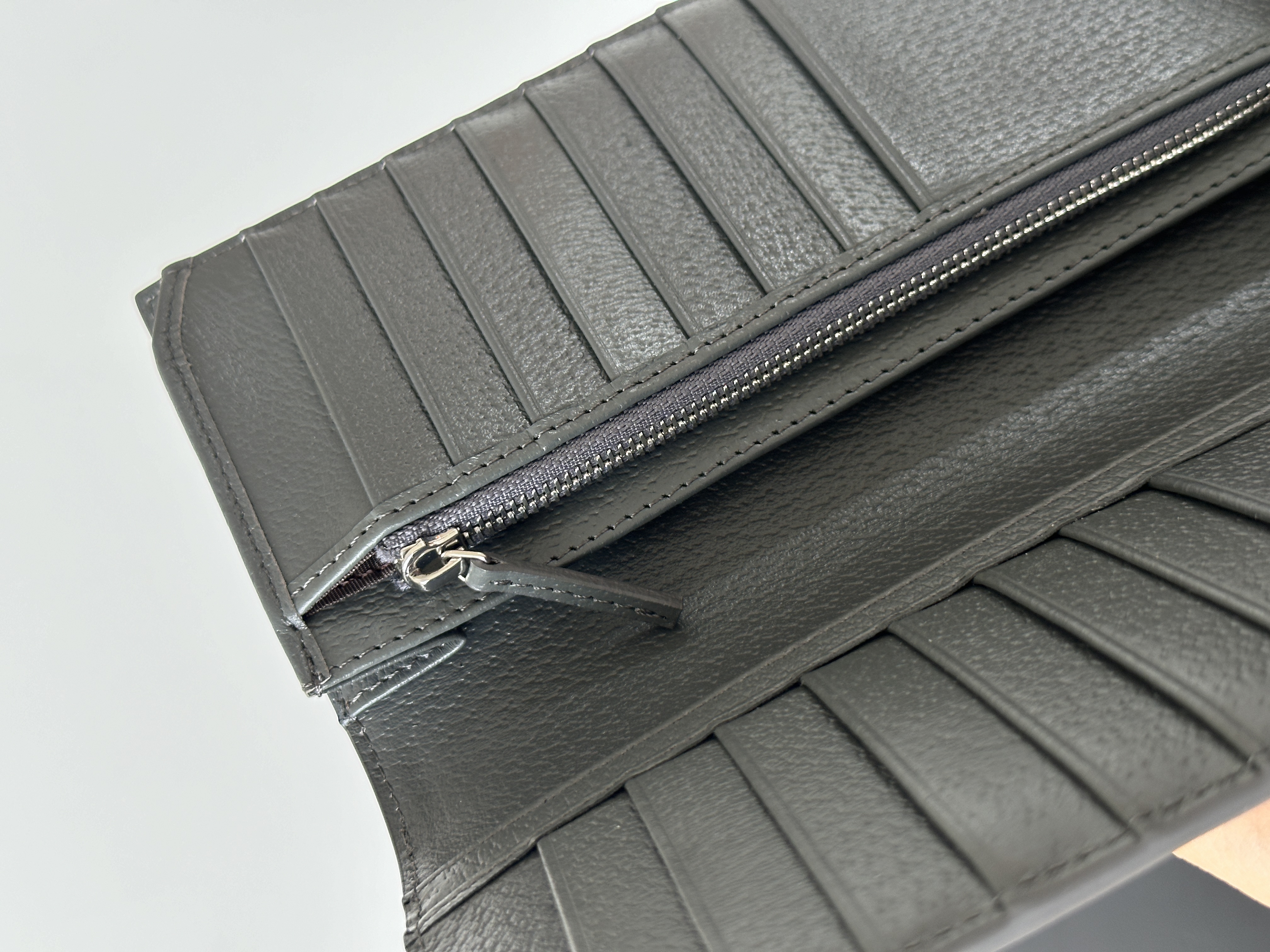 Gucci GG Supreme Canvas Long Wallet