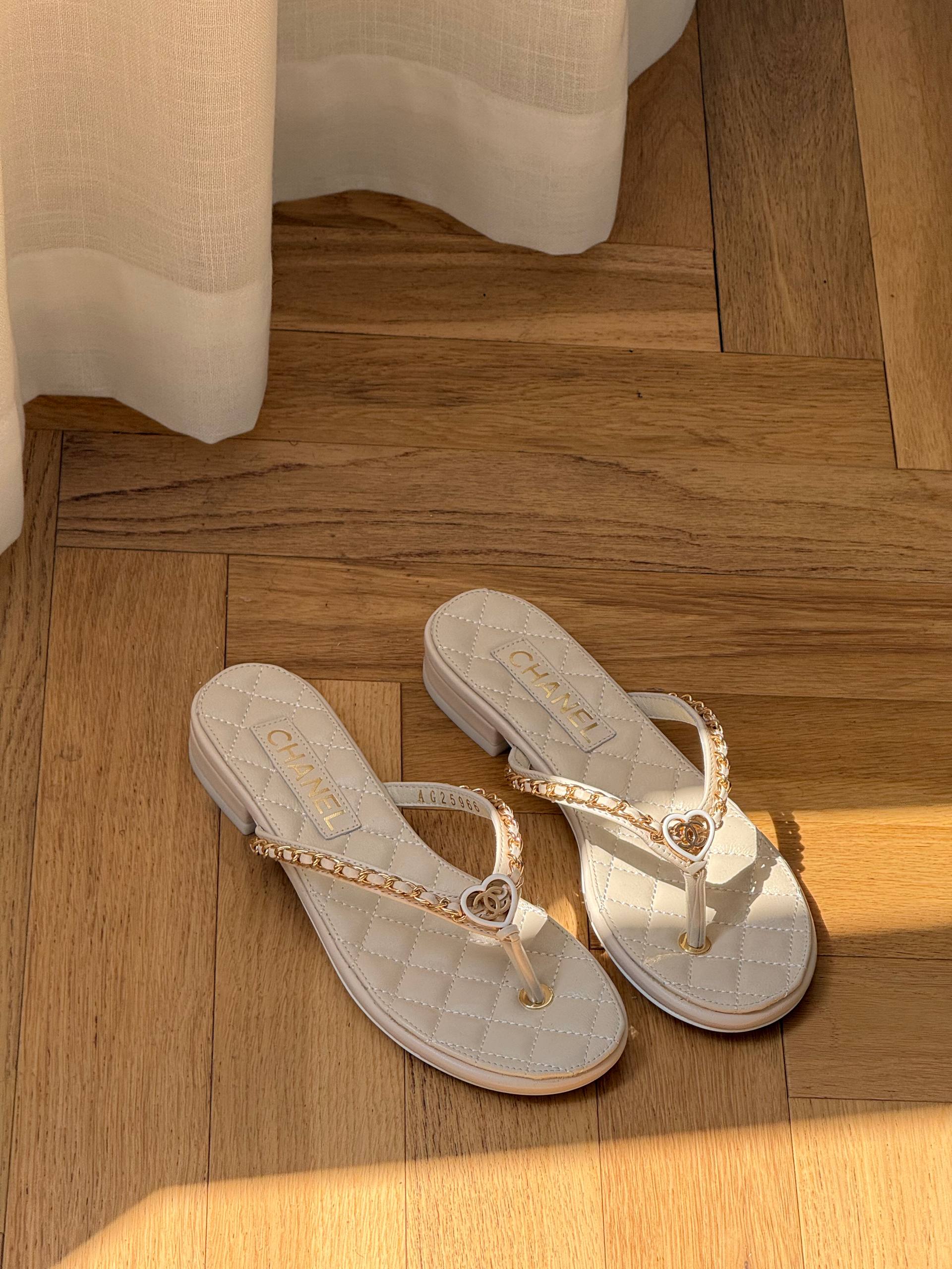 Chanel Quilted Lambskin Heart & Chain Thong Sandals