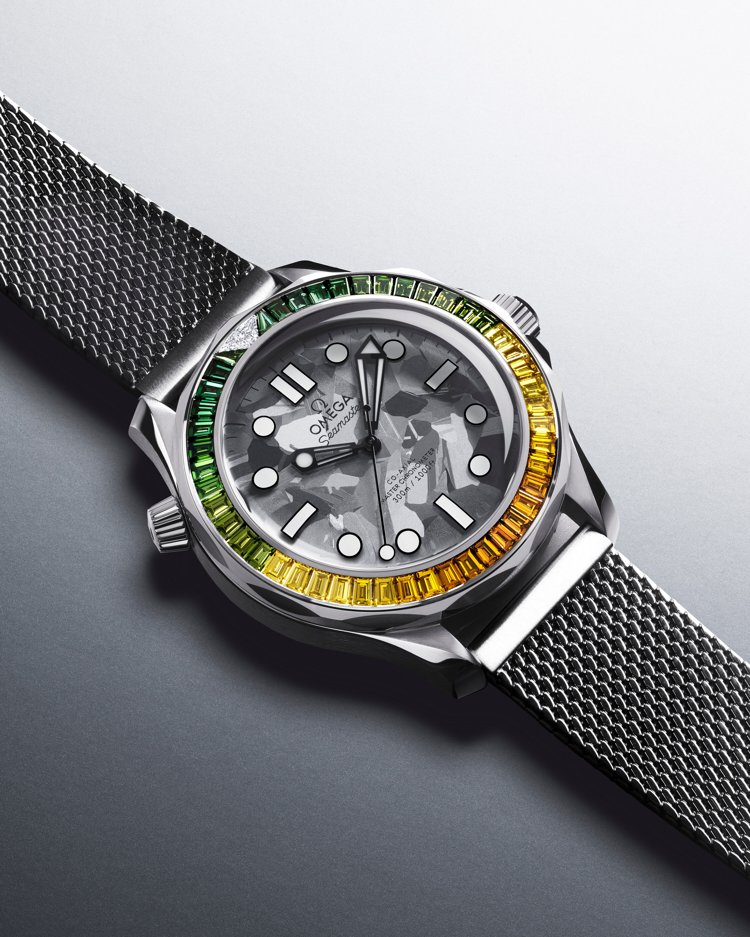 Seamaster Diver 300M-42 mm, Canopus Gold™ on Canopus Gold™