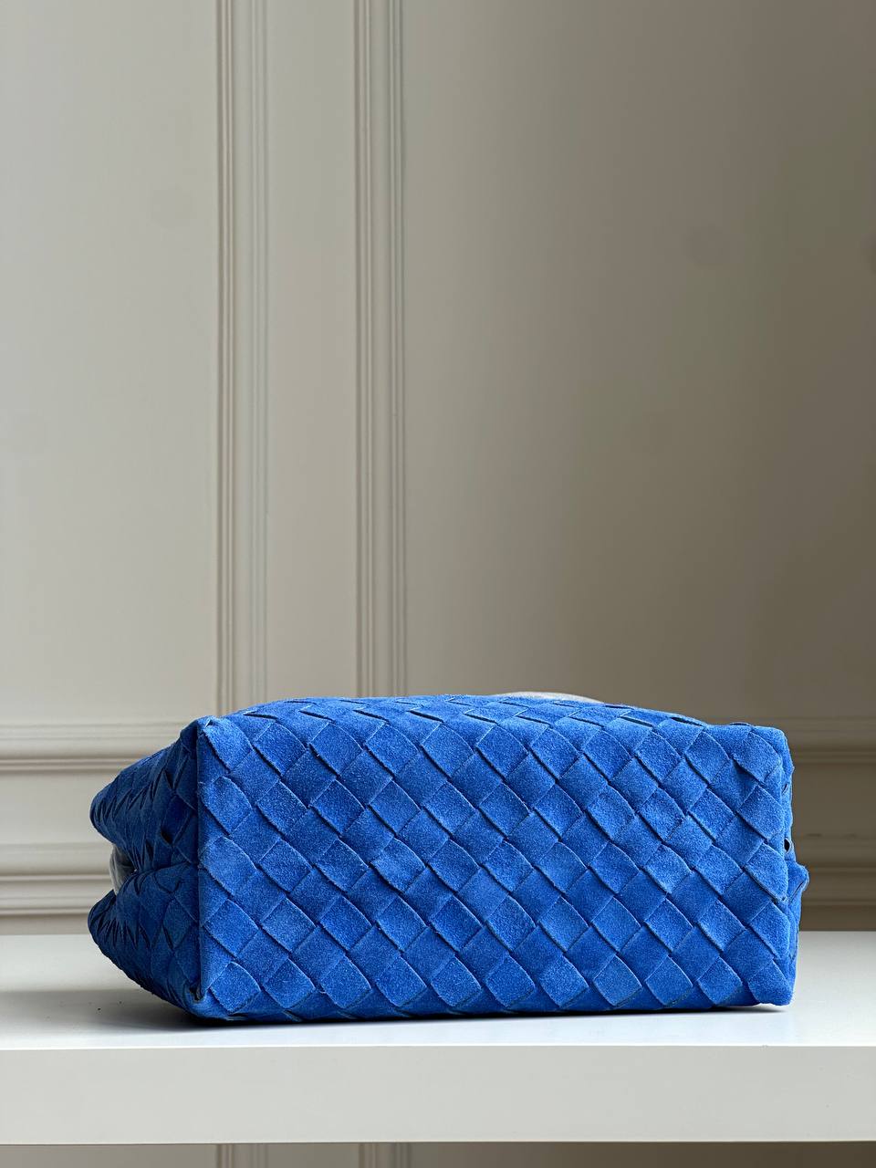 Bottega Veneta Andiamo Small Suede Tote Bag