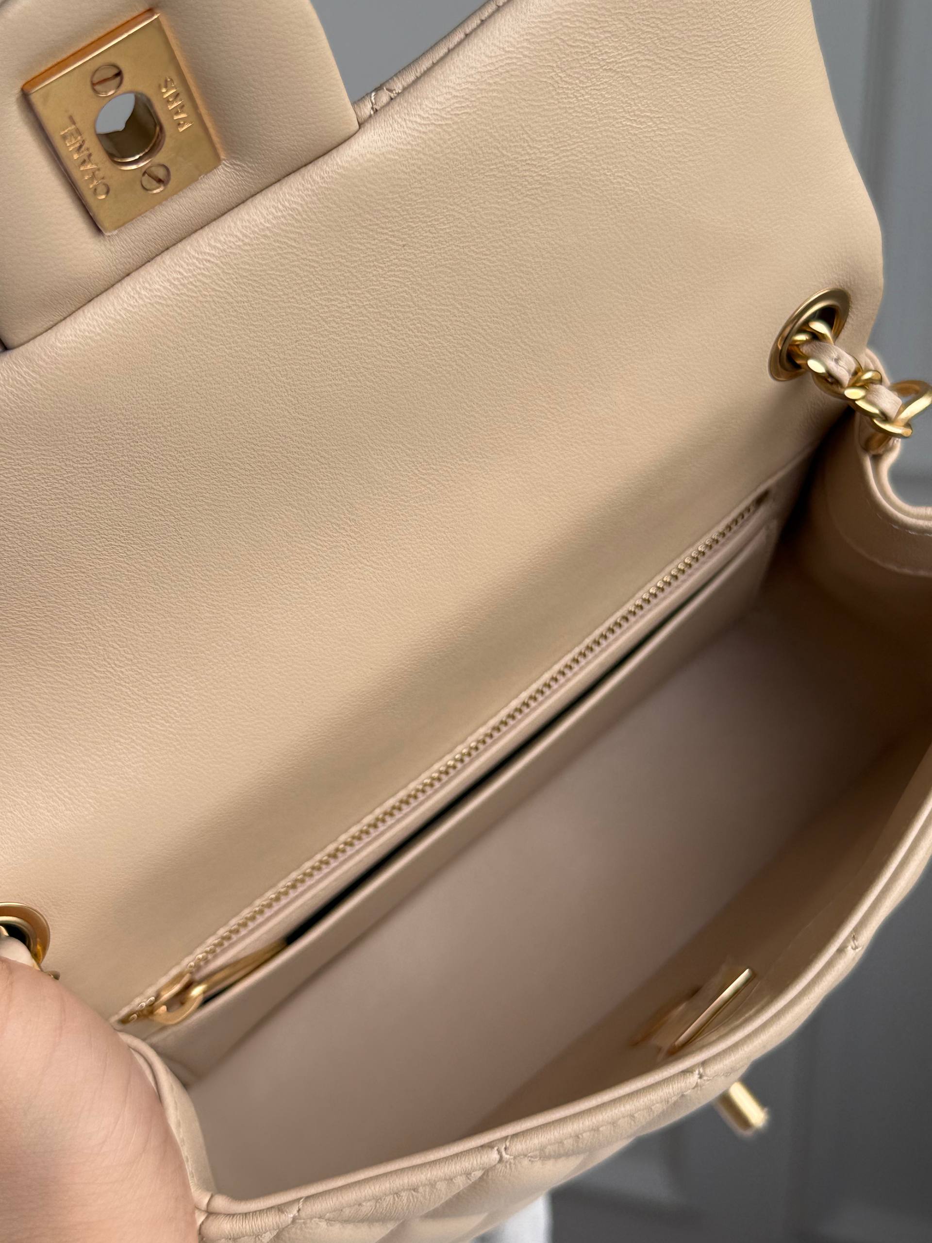 hanel Small Classic Flap in Milk Tea Beige Lambskin