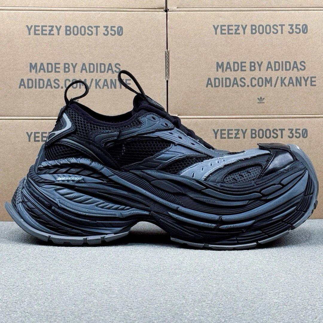 Balenciaga Platform Sneaker Black Color