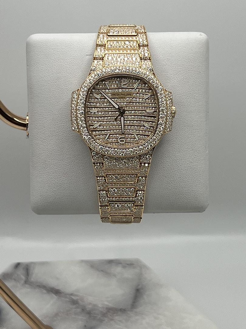 Patek Philippe Nautilus Rose Gold Iced Out Diamond Set 7118/1450R-001【1:1 Replica】