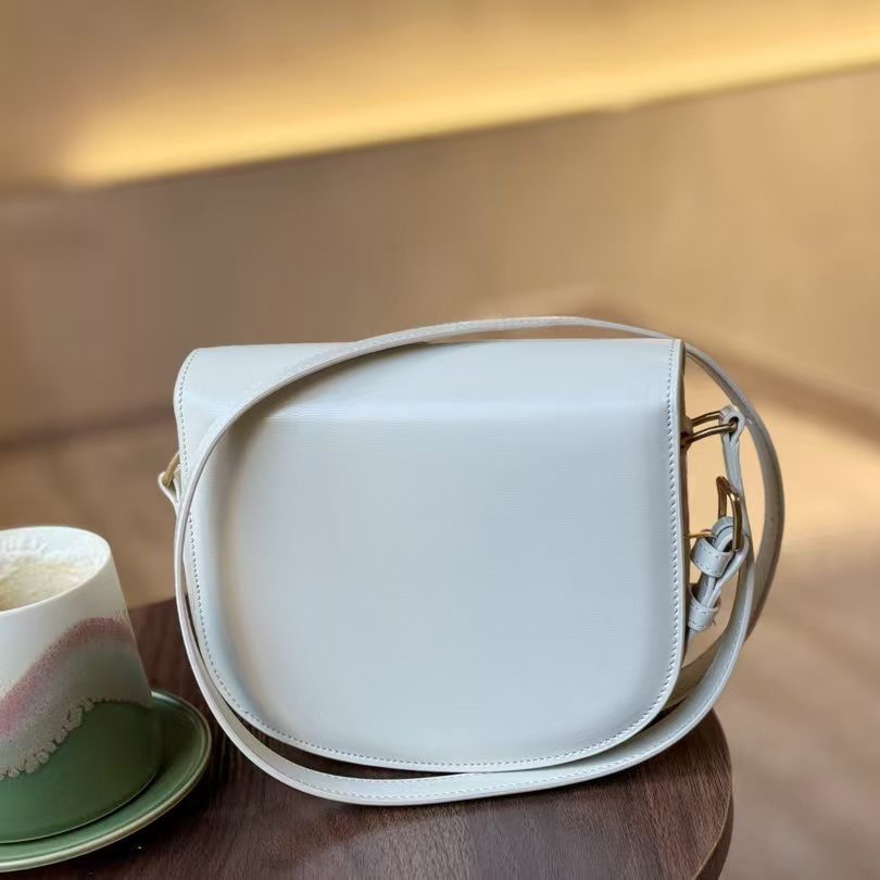 TEEN TRIOMPHE BAG IN SHINY CALFSKIN WHITE 19X16CM