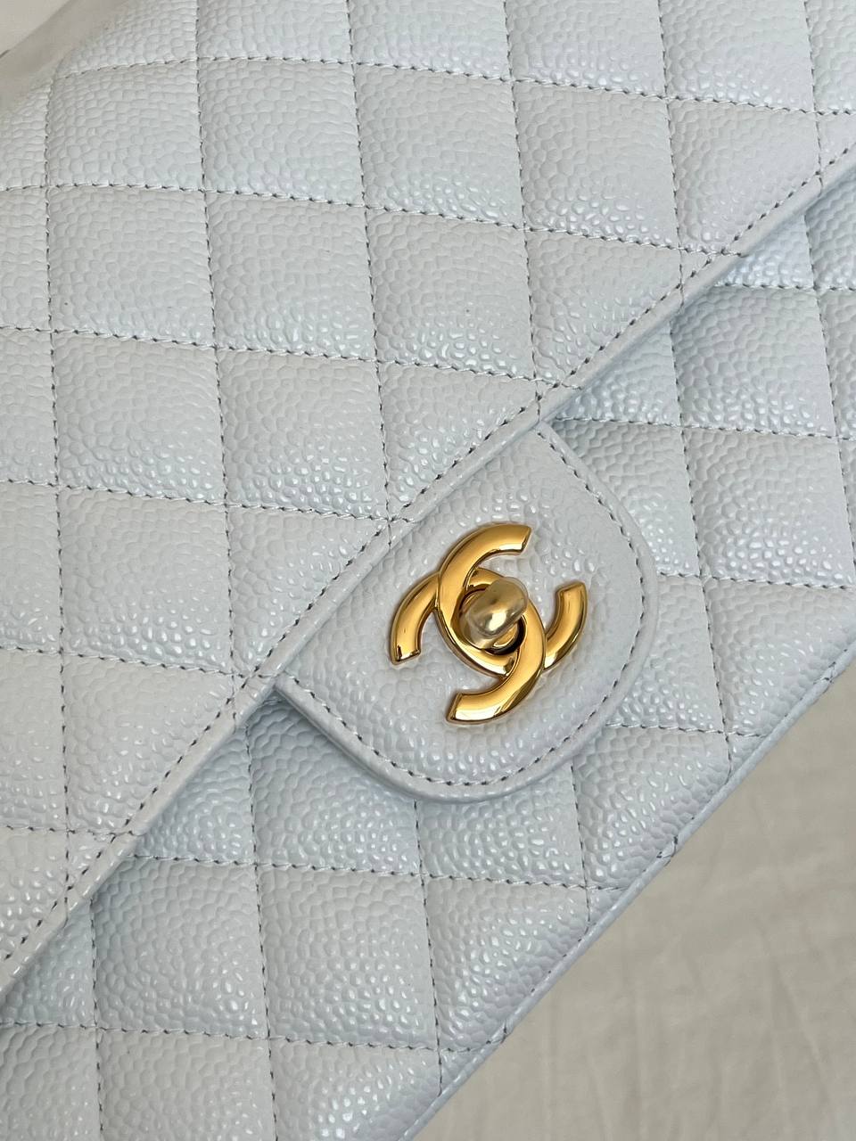 Chanel White Caviar Leather Classic Flap Medium Gold Hardware Handbag