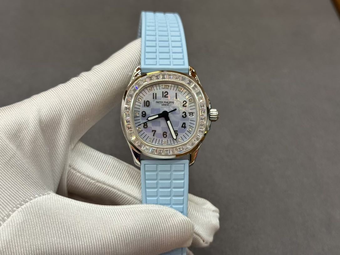 Replica Patek Philippe Aquanaut 5072G 001 Watch For Sale