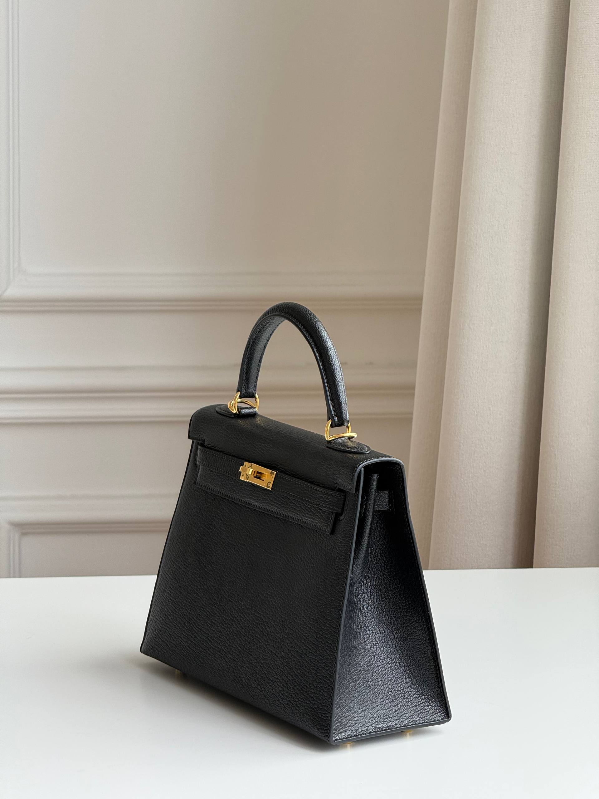 Hermès Mini Kelly II 20 Black Epsom with Gold Hardware