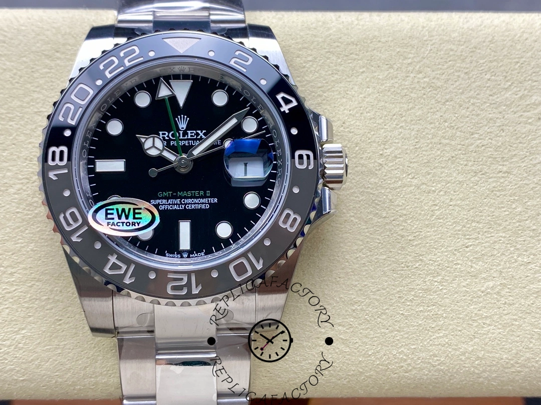 Rolex GMT Master II Oystersteel M126710GRNR 0004 Automatic 40mm