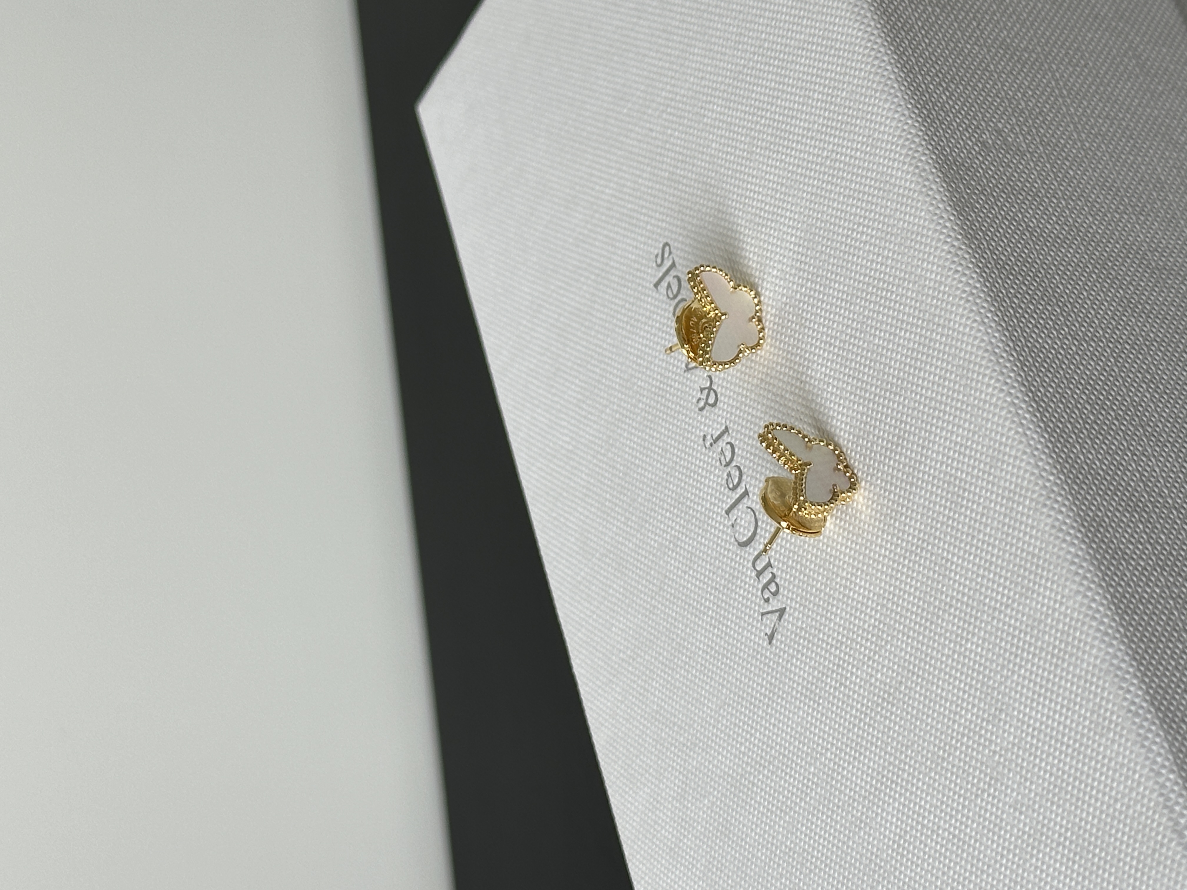 18K Gold White Mother of Pearl Butterfly Beaded Edge Stud Earrings
