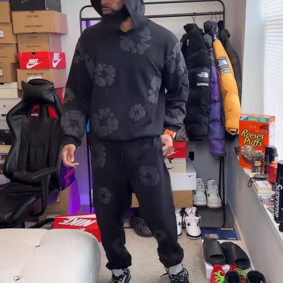 Kopak grey puff print black color hoodie