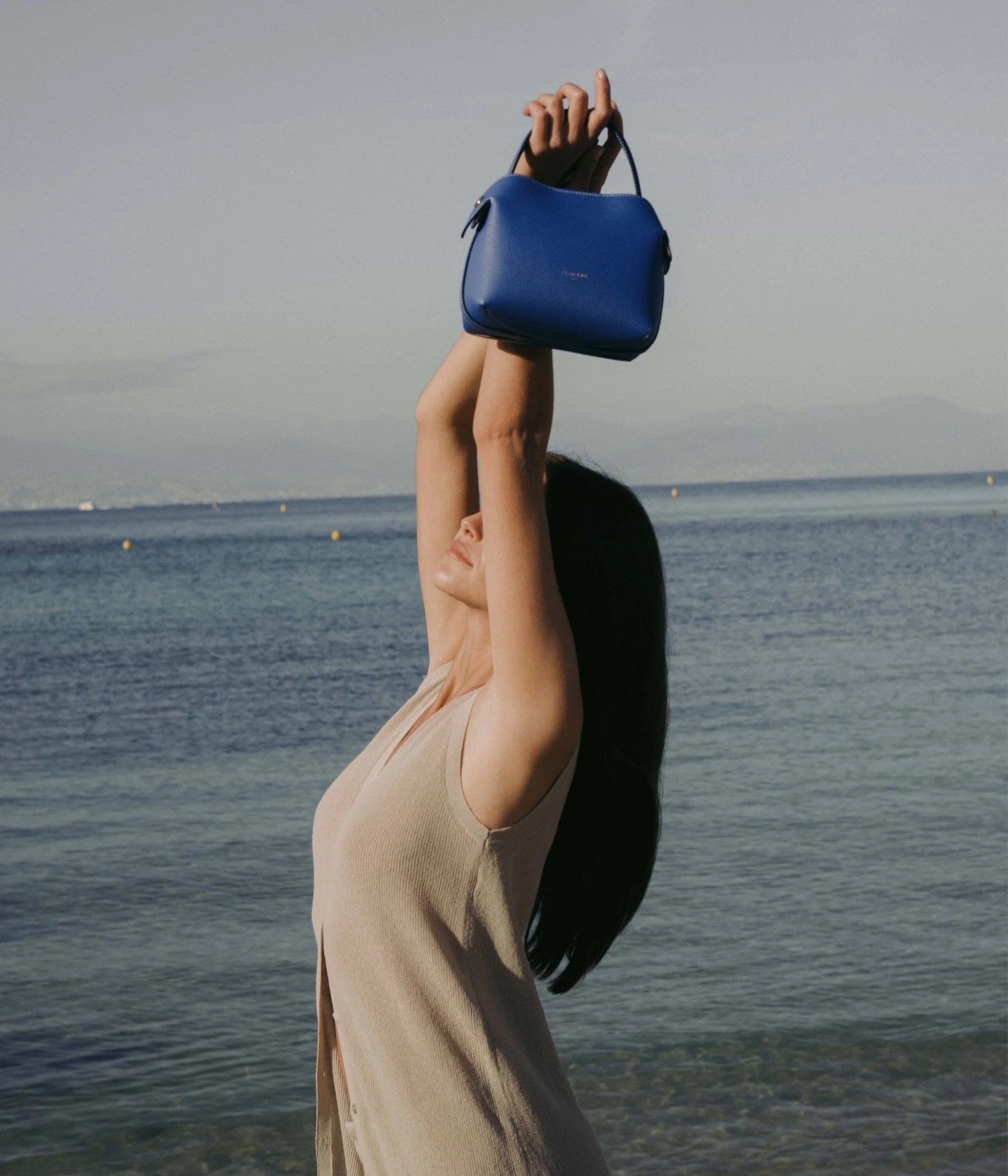 Mini Swann | Bleu Cobalt