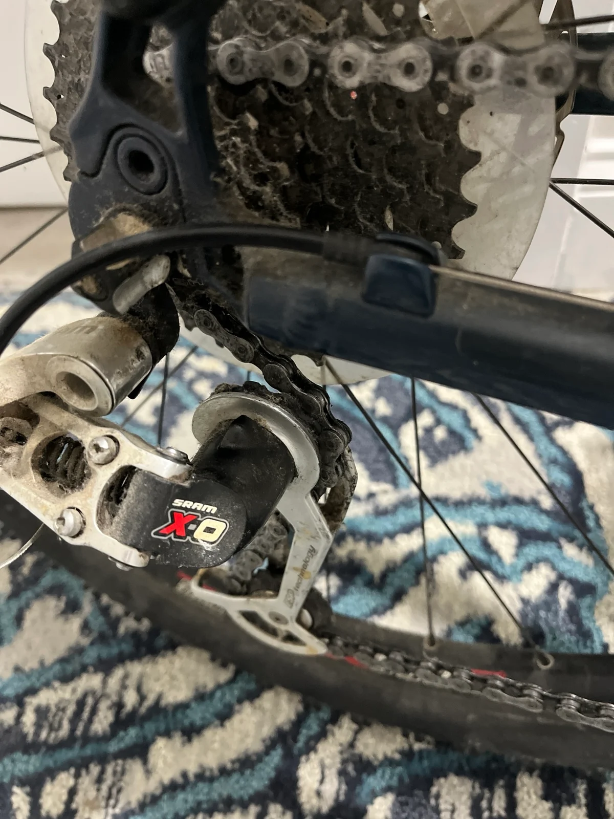 Gary Fisher Carbon fiber Mt Trail Bike needs D3YTW