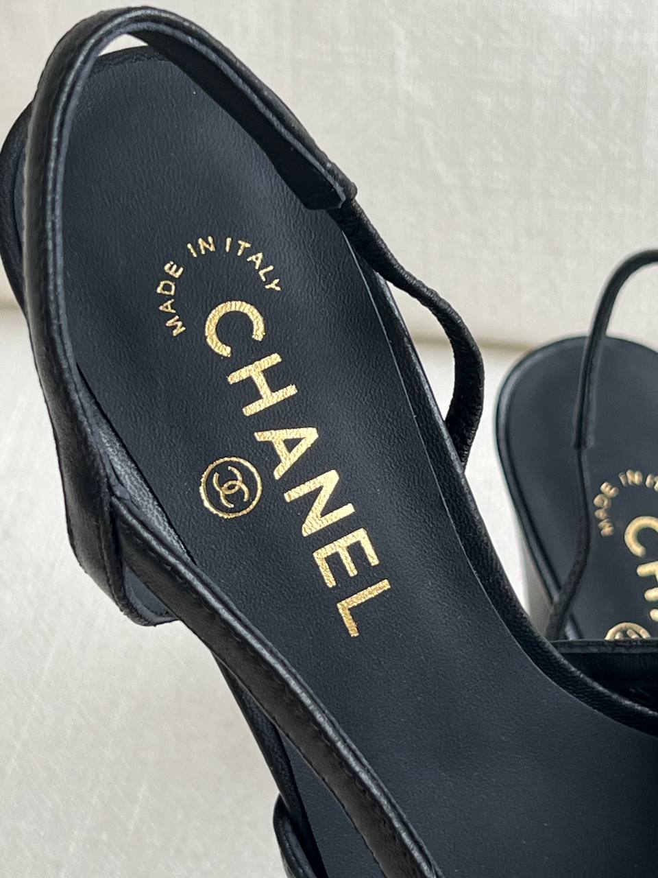 CHANEL Lace & Fabric Slingback Block Heel Pumps