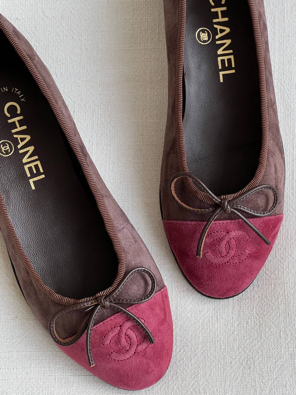 Chanel Dark Brown & Wine Red Contrast Suede Bow CC Logo Flat Ballet Flats