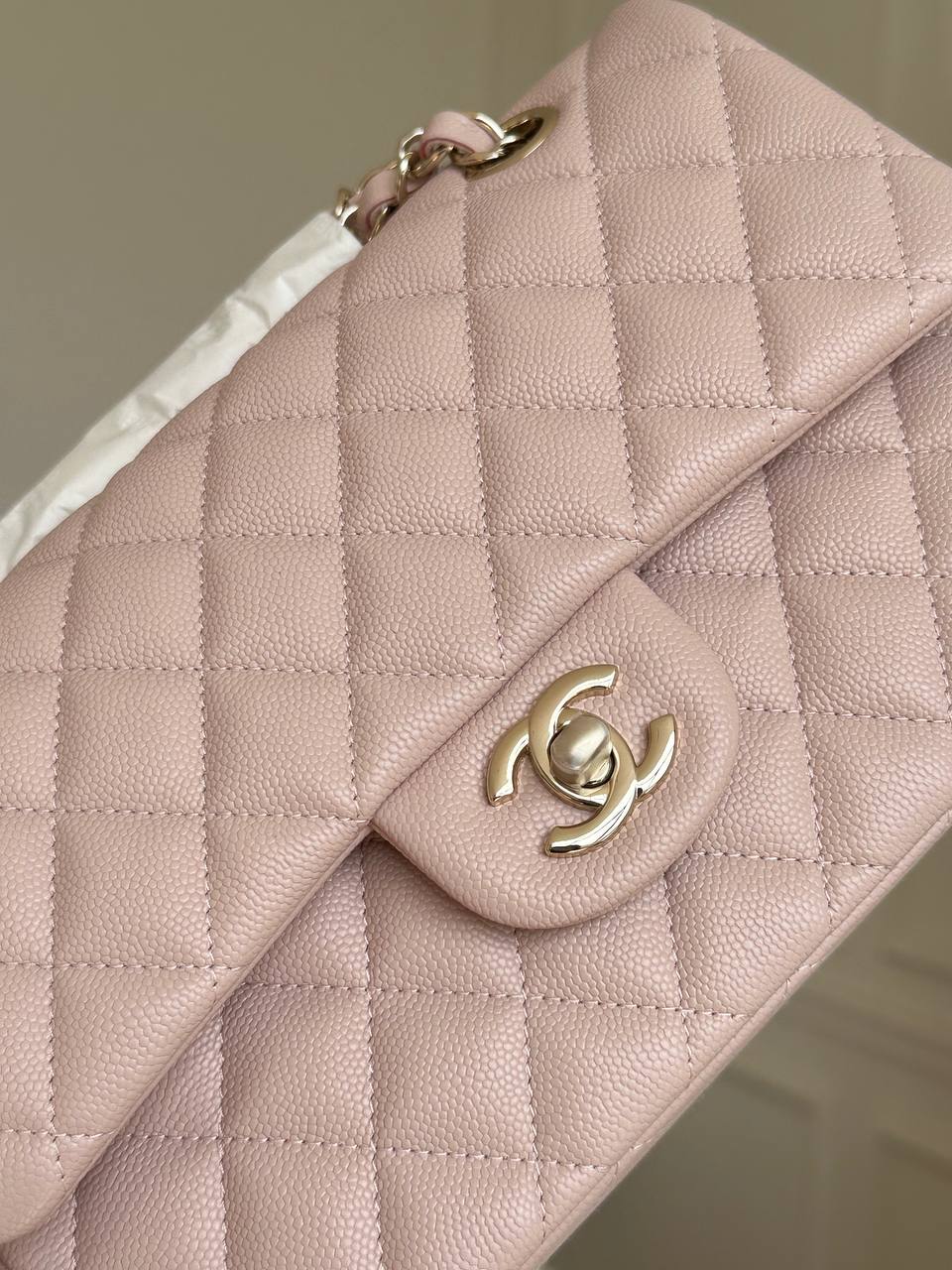 CHANEL Classic Flap (CF) Medium Handbag