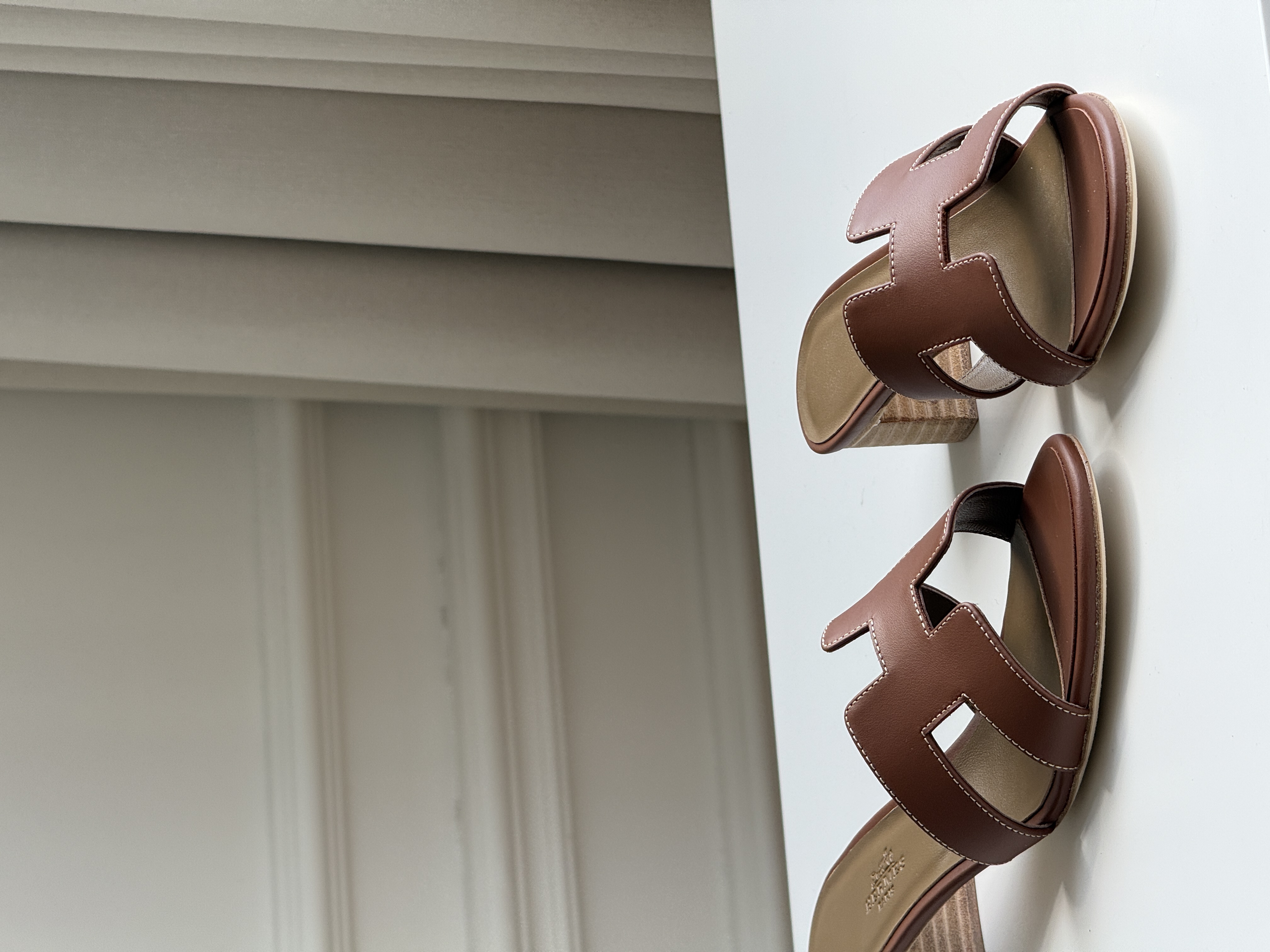 Hermès Oasis Mid-Heel H Slide Sandals
