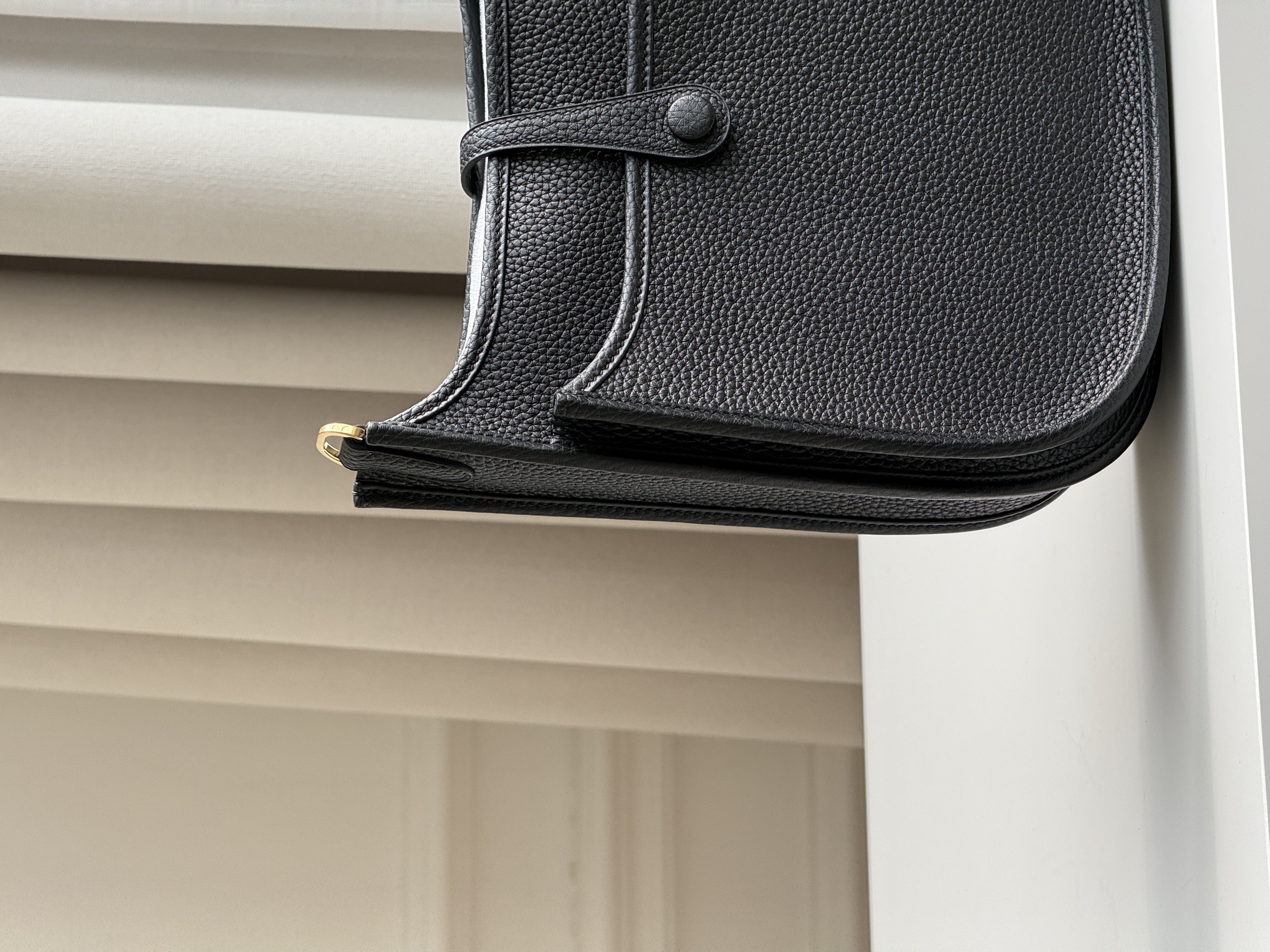 Hermès Evelyne 23Black with Gold Hardware