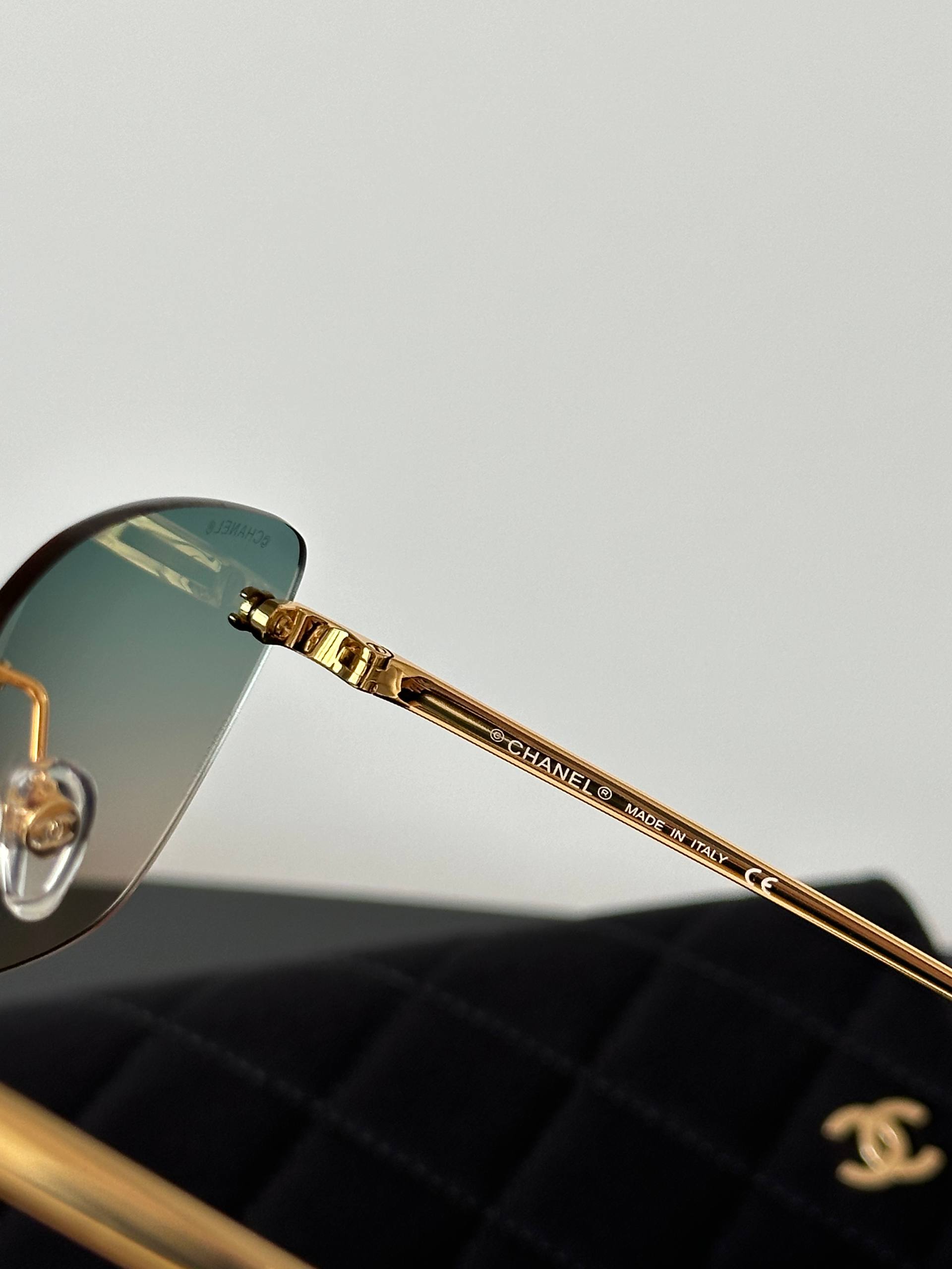 CHANEL Cat Eye Sunglasses CH4286T