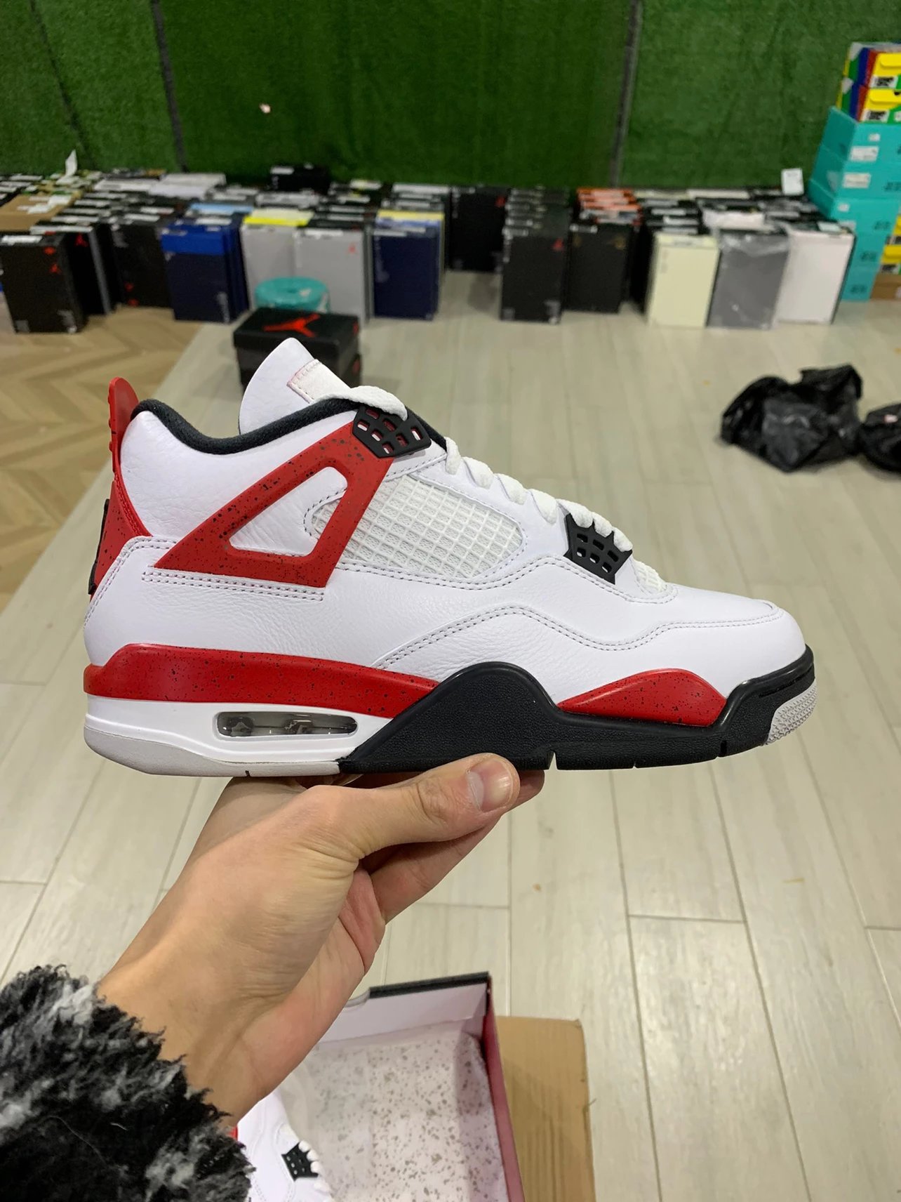 Air Jordan 4 Red Cement