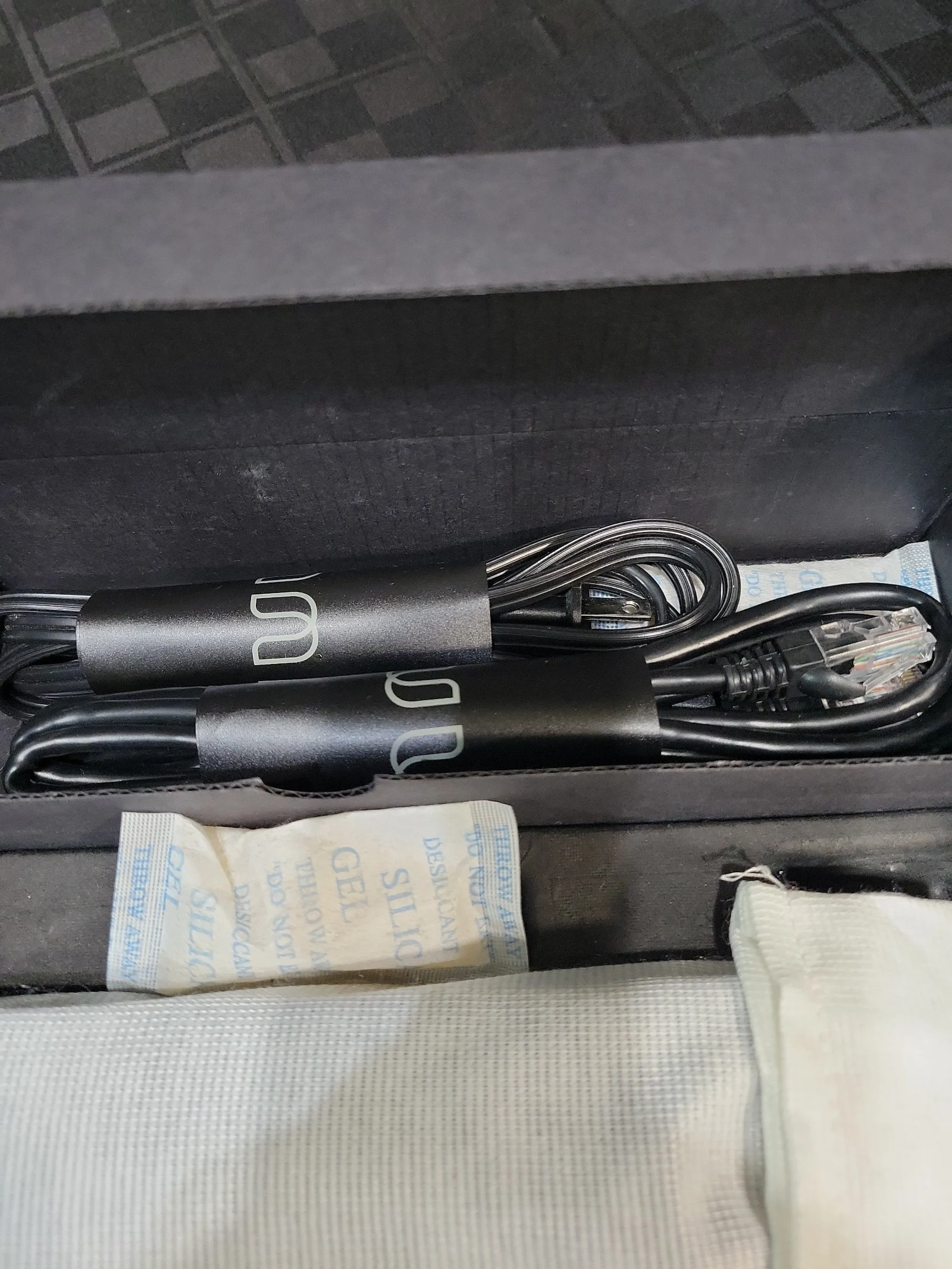 Bluesound Node 2 Streaming music player with FHO5M