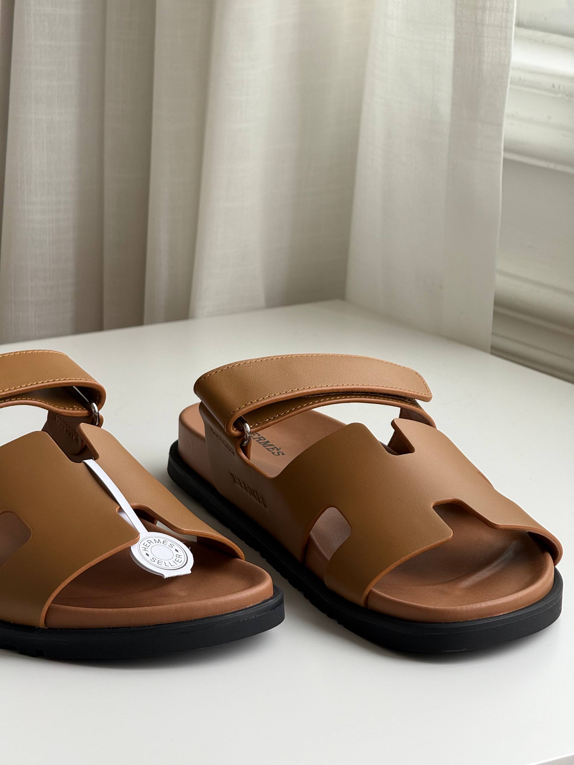 HERMÈS Chypre Calfskin Sandals with Adjustable Velcro Strap