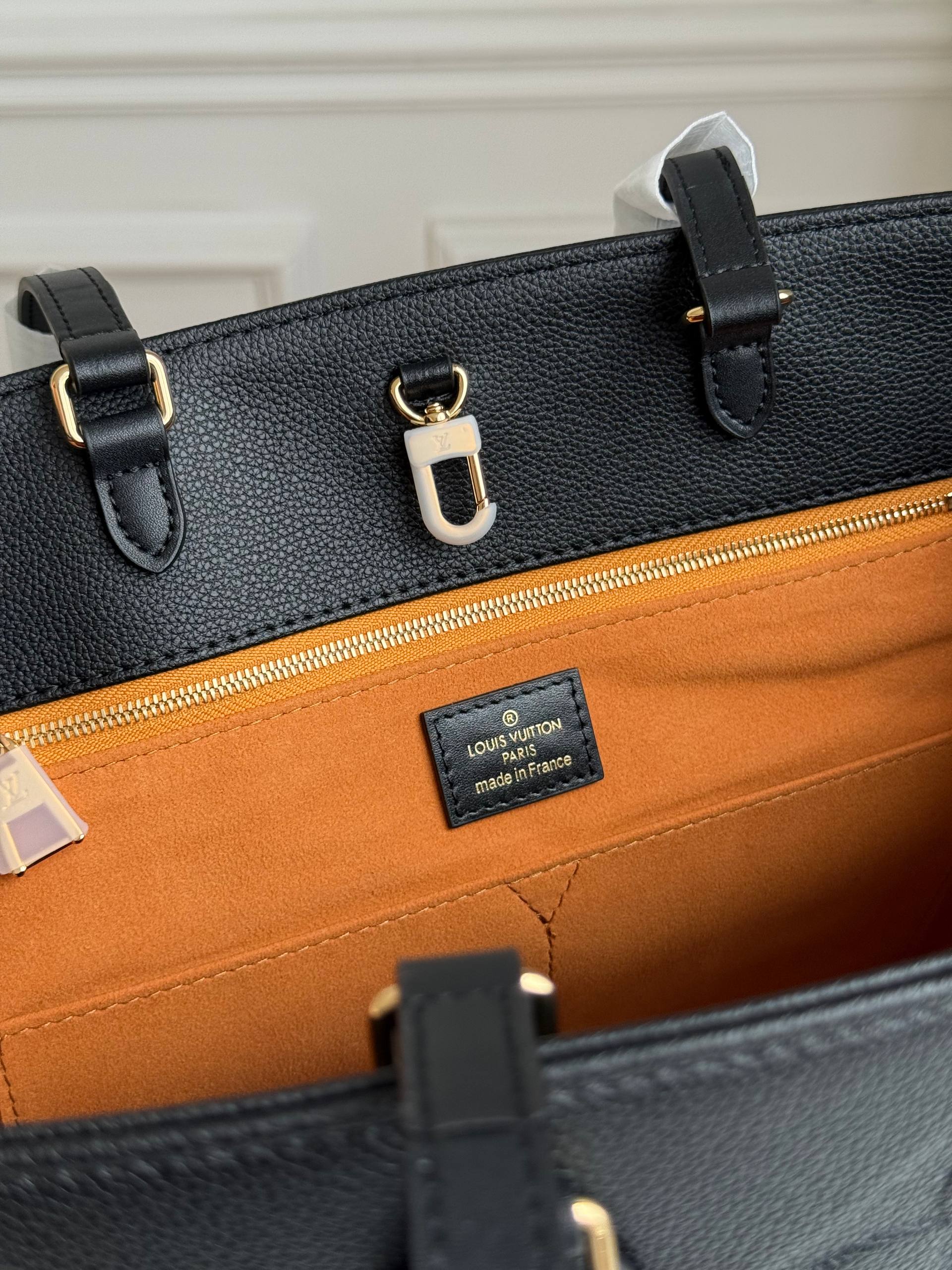 Louis Vuitton OnTheGo MM Tote Bag