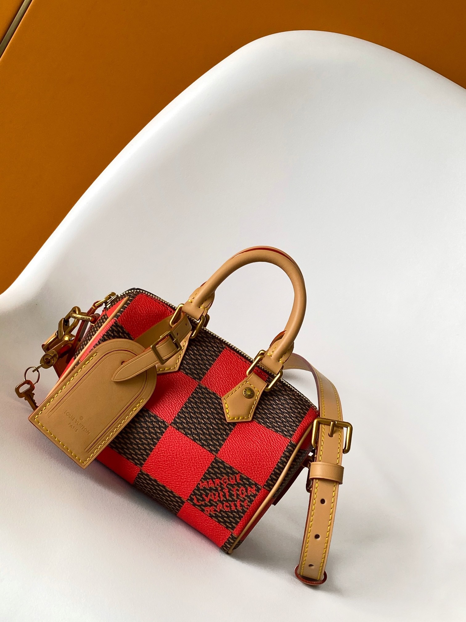 LV Damier Pop Speedy Bandoulière 18 Bag Jaune Mat