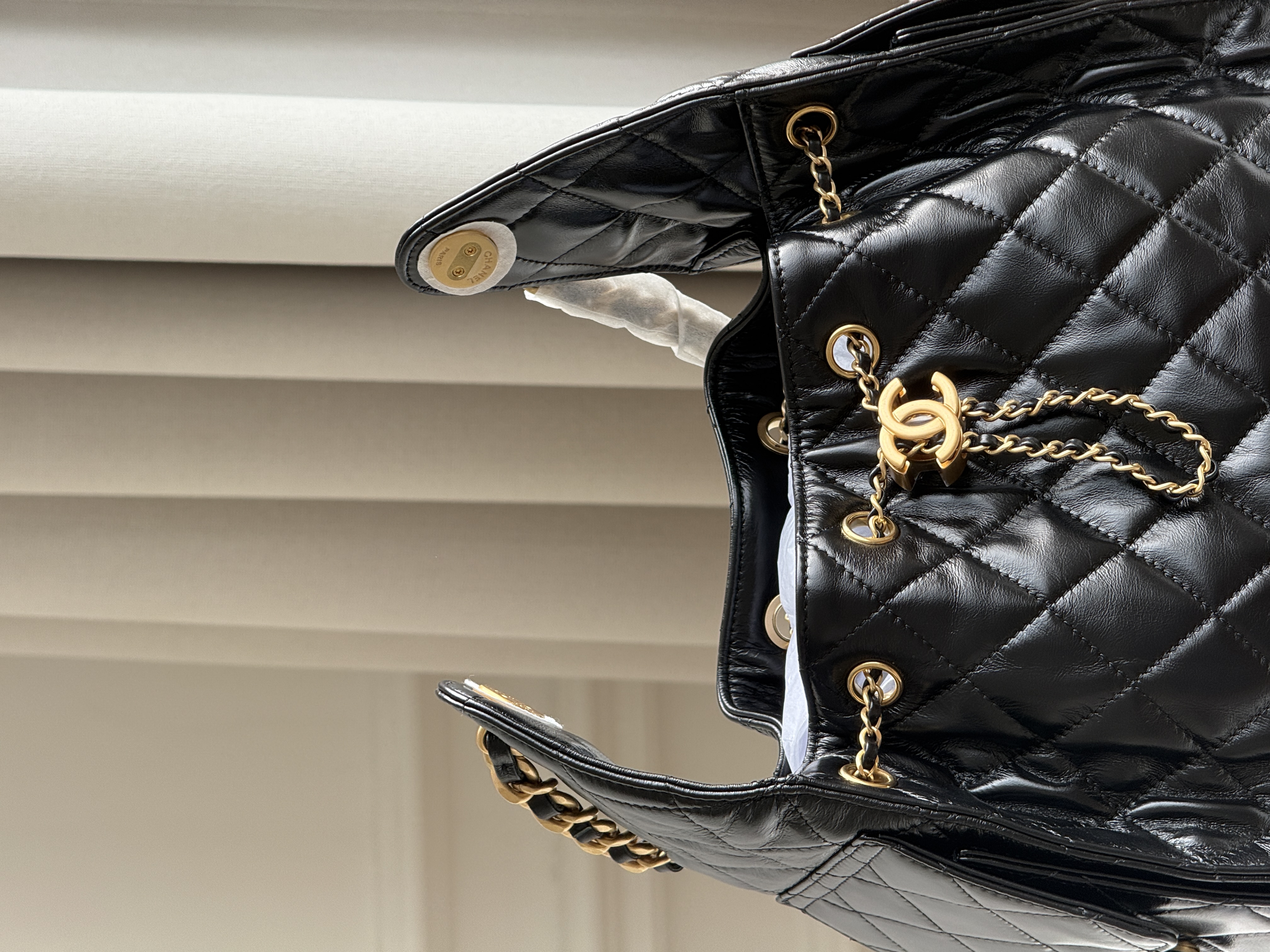 Chanel 25C Black Gold Waxed Leather Drawstring Hobo Bag