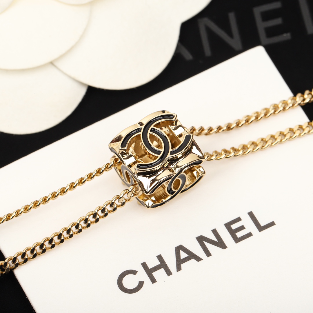 Chanel 23c dice necklace