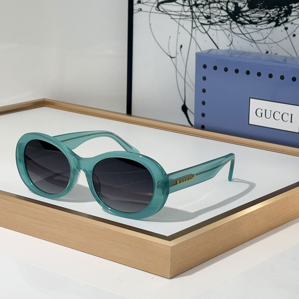 Gucci  Stylish  sunglasses Top quality