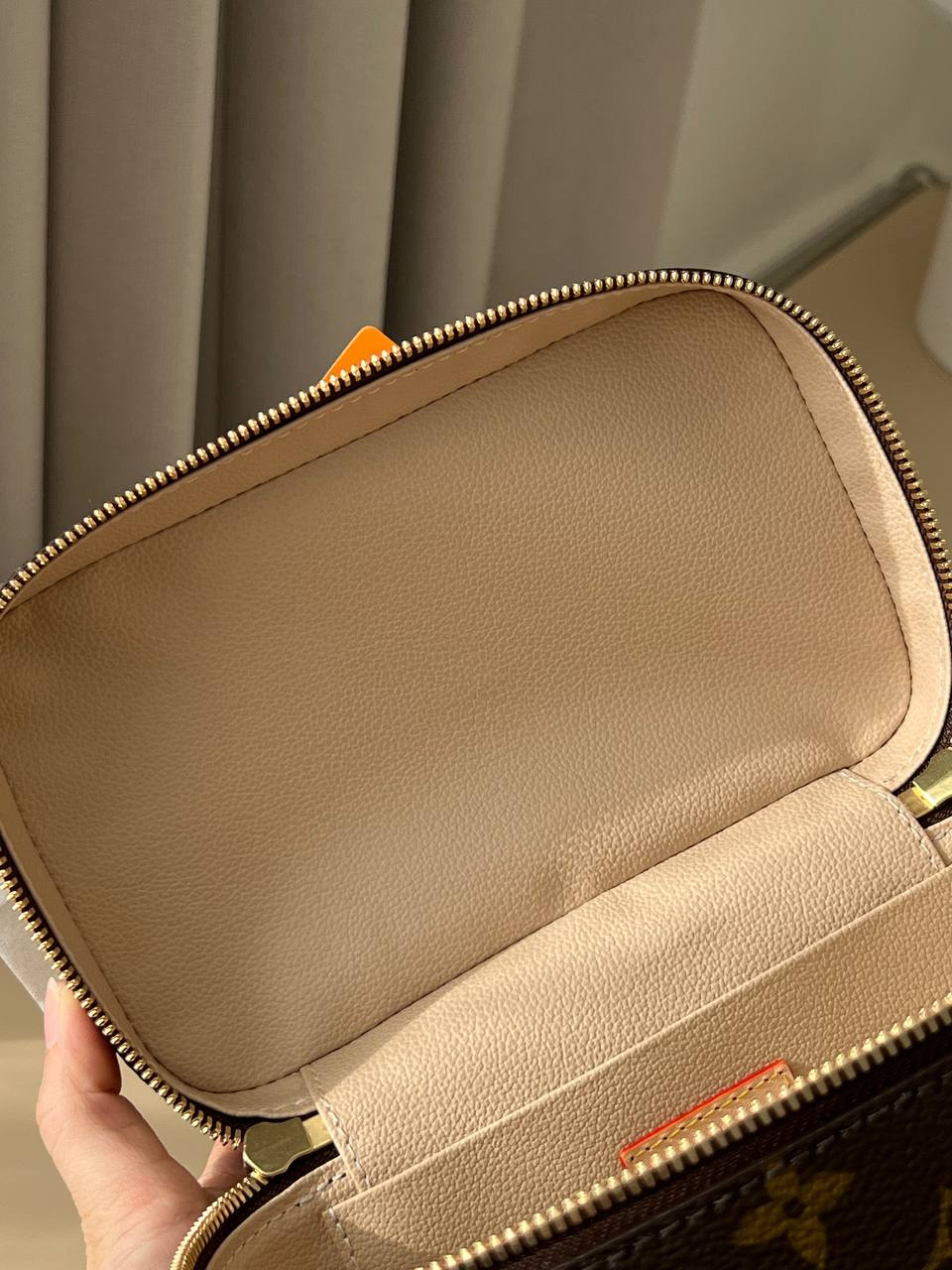 Louis Vuitton Classic Monogram Coated Canvas Leather Handheld Vanity Cosmetic Case