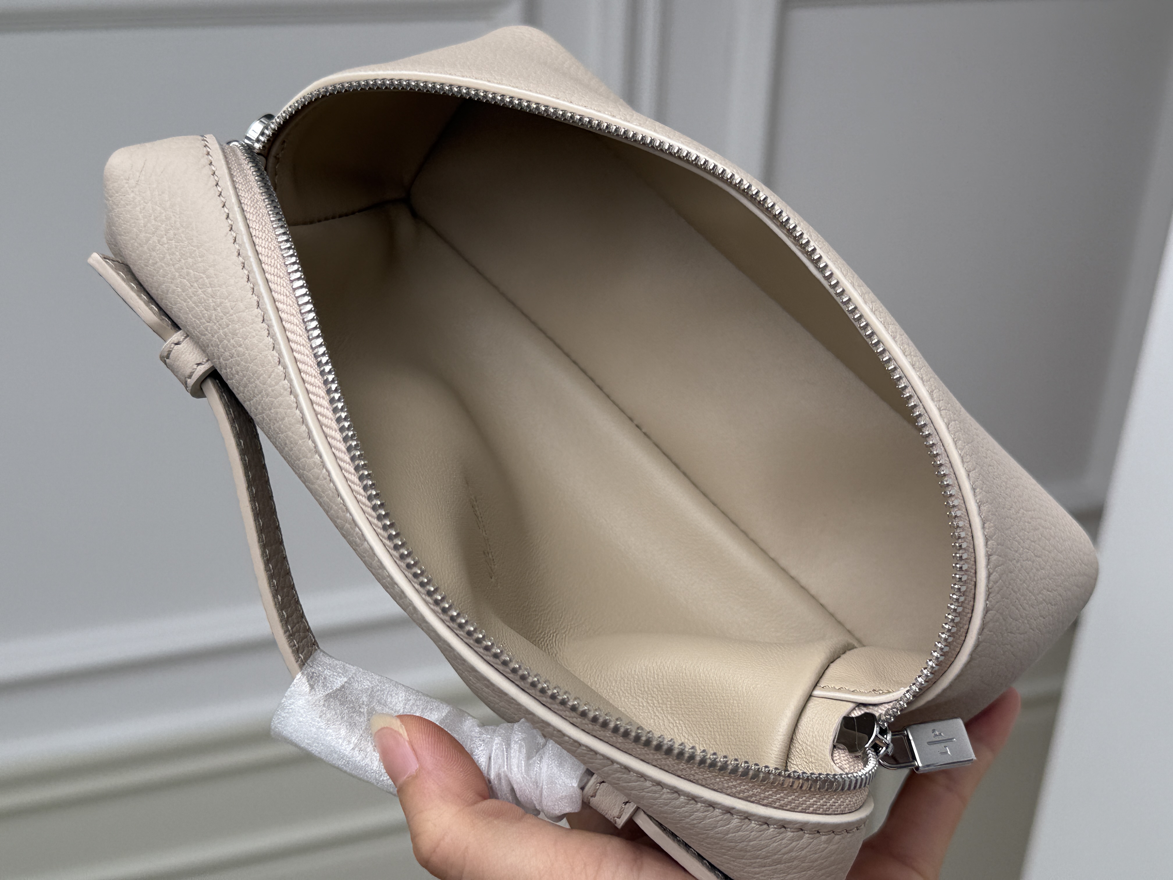 Extra Pocket L19 Handbag