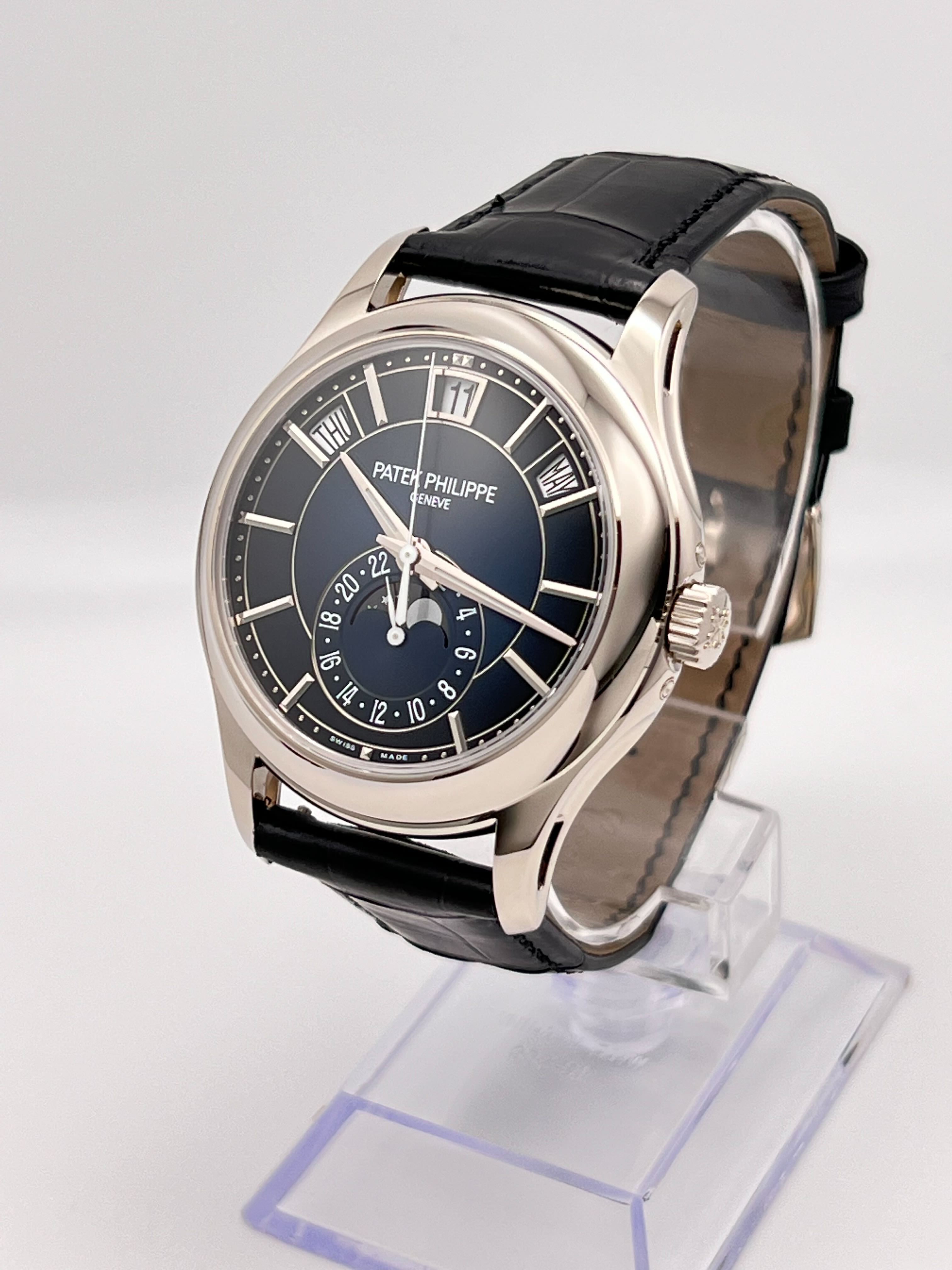 Patek Philippe Complications Annual Calendar White Gold 5205G-013【1:1 Replica】