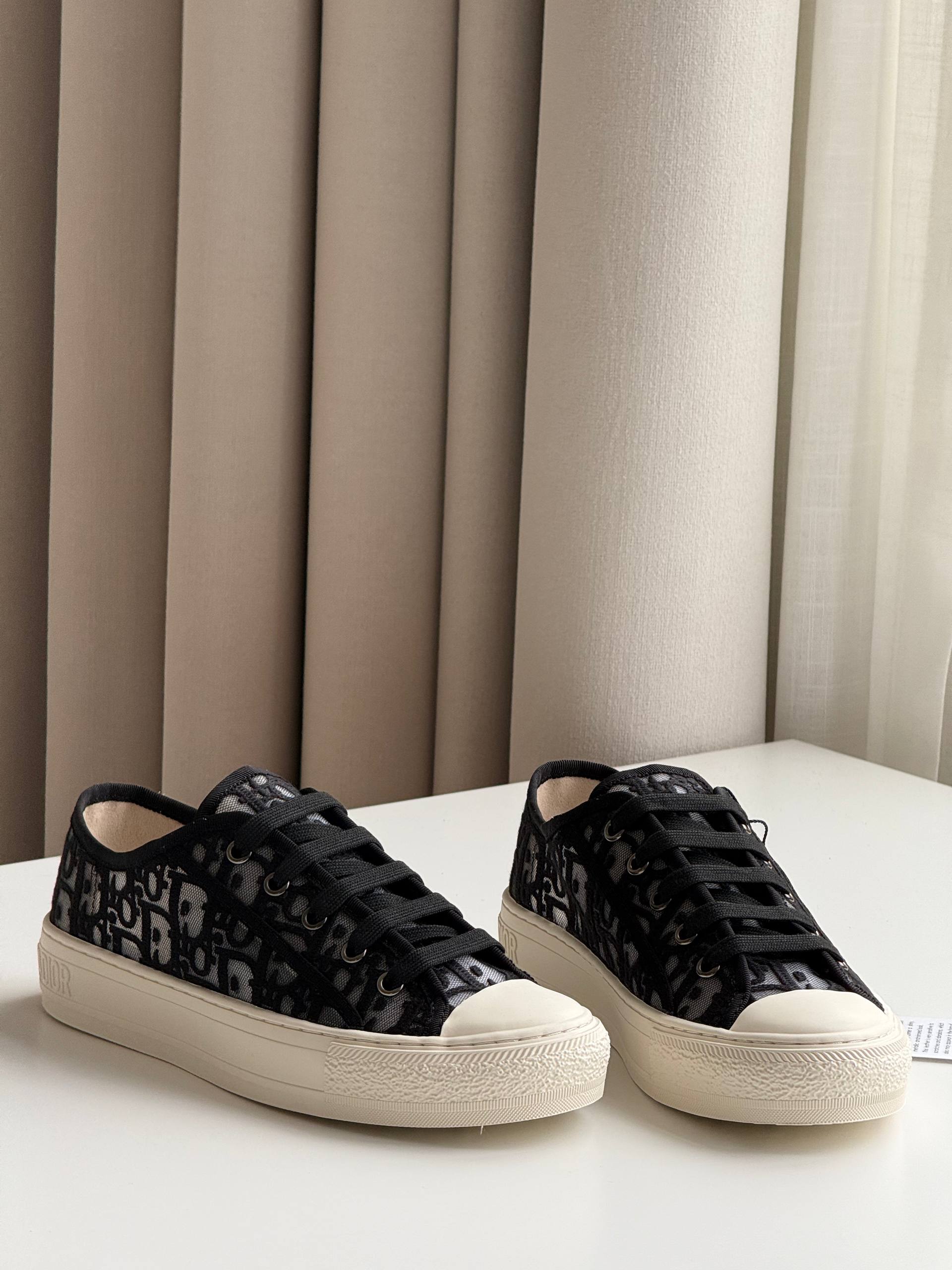 Dior Walk'n'Dior Mesh Embroidered Oblique Sneakers