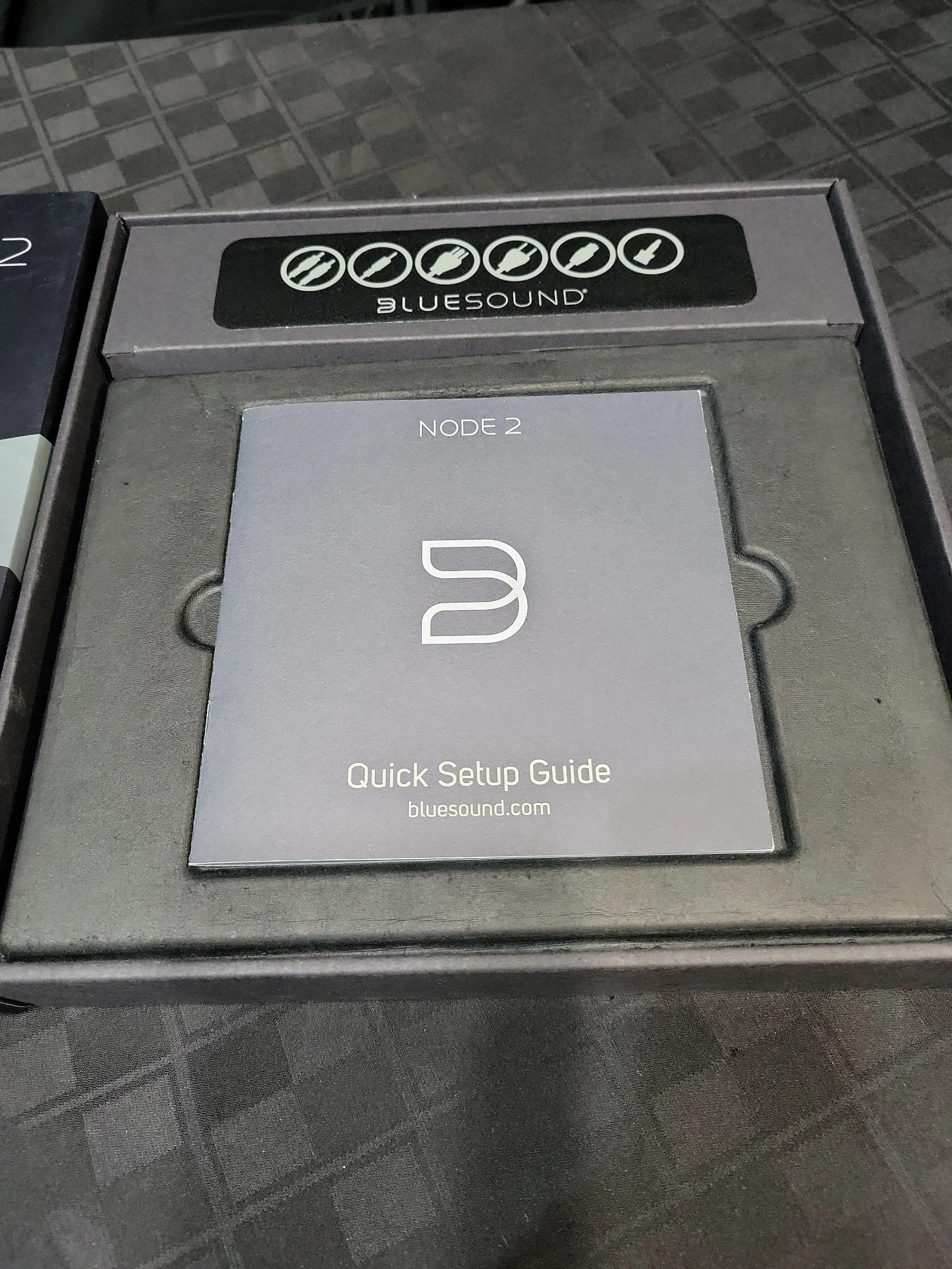 Bluesound Node 2 Streaming music player with FHO5M
